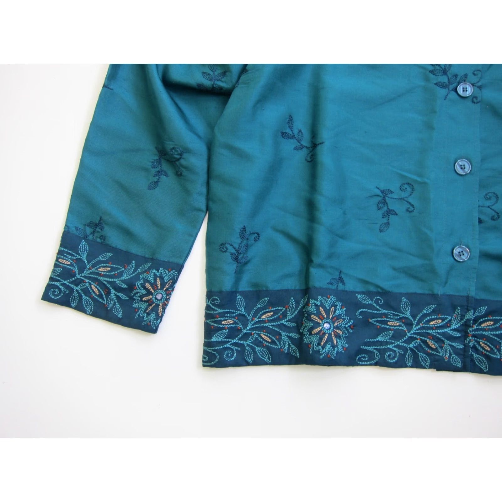 Coldwater Creek Coldwater Creek Blouse Long Sleeve Silk Green Embroidered Button Down Large Womens Size L / US 10 / IT 46 - 7 Thumbnail