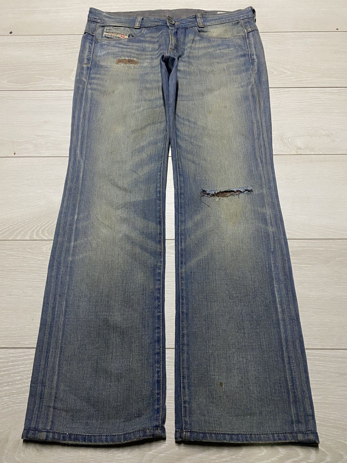 Diesel Vintage Diesel Snoozy Mud wash Distressed Loose Jeans Size US 34 / EU 50 - 1 Thumbnail