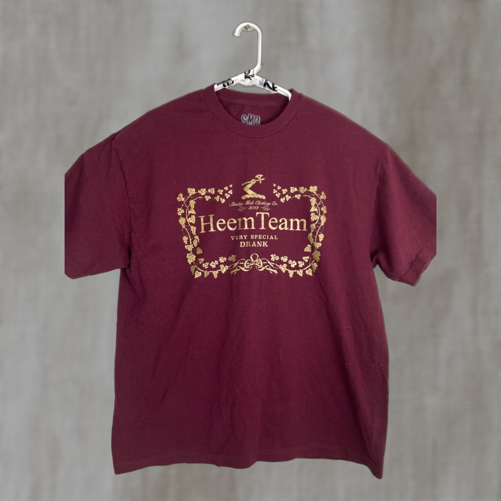 Vintage VINTAGE Shady Mob Clothing T-Shirt Mens XL Short Sleeve Maroon Gold Heem Team Drank Size US XL / EU 56 / 4 - 1 Thumbnail
