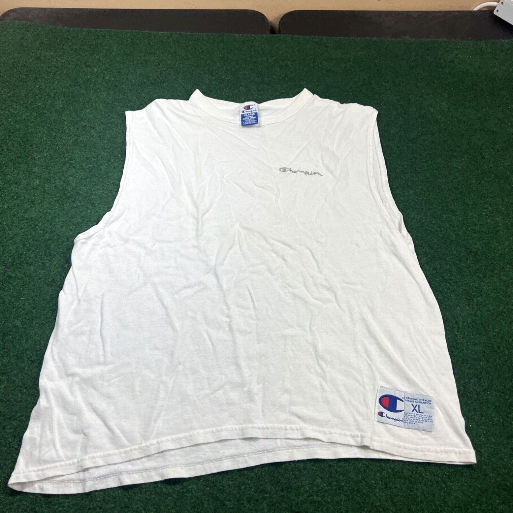 Champion Champion Shirt Mens Large White Embroidered Graphic Sleeveless Crewneck Size US L / EU 52-54 / 3 - 1 Thumbnail