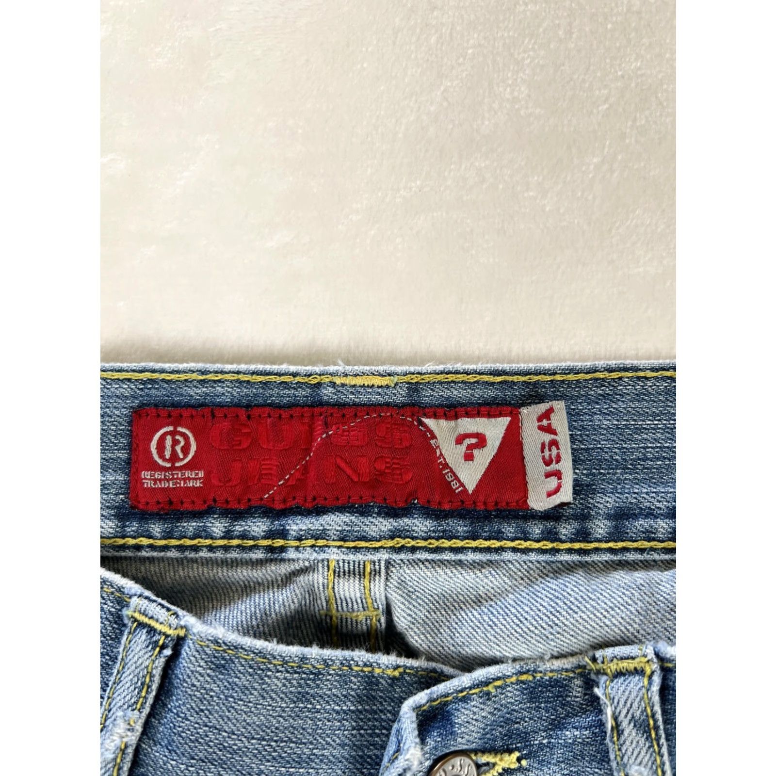 Guess VINTAGE Guess Jeans Mens 30 Blue Distressed Straight Leg Denim Y2K 2000s Size US 30 / EU 46 - 2 Thumbnail