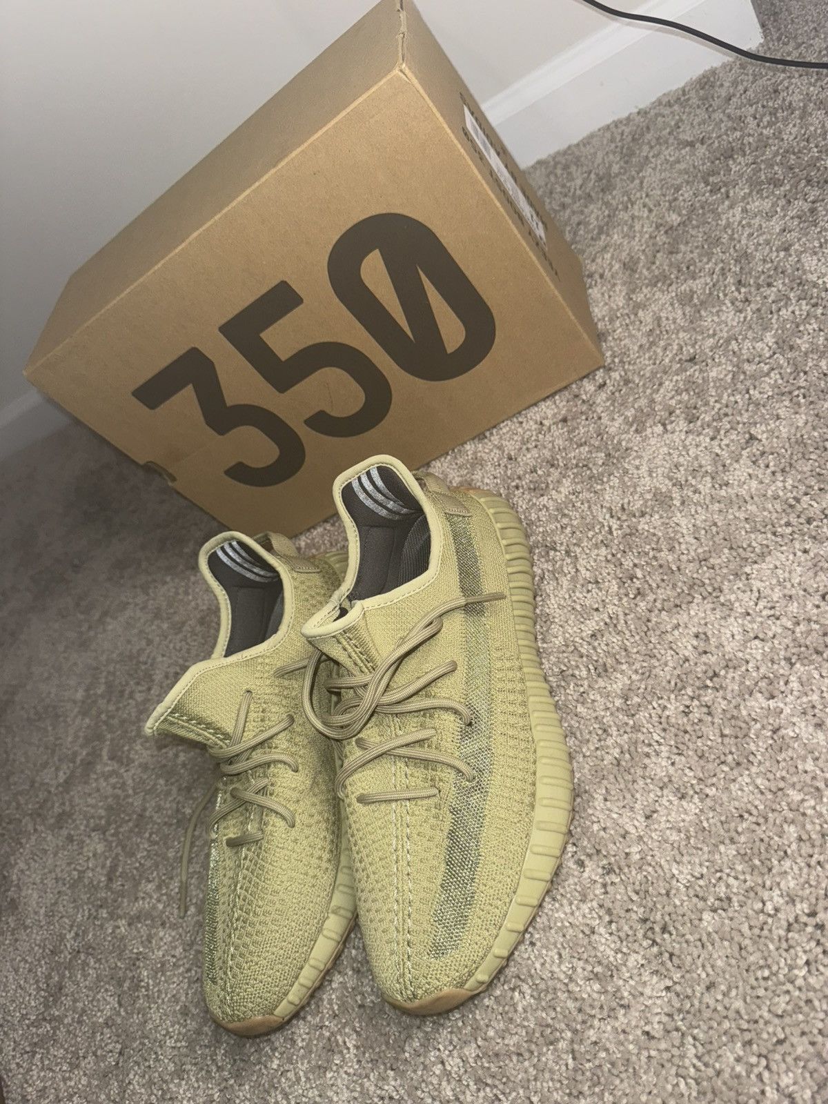 Adidas Yeezy Boost 350 V2 Sulfur Size US 11 / EU 44 - 3 Thumbnail
