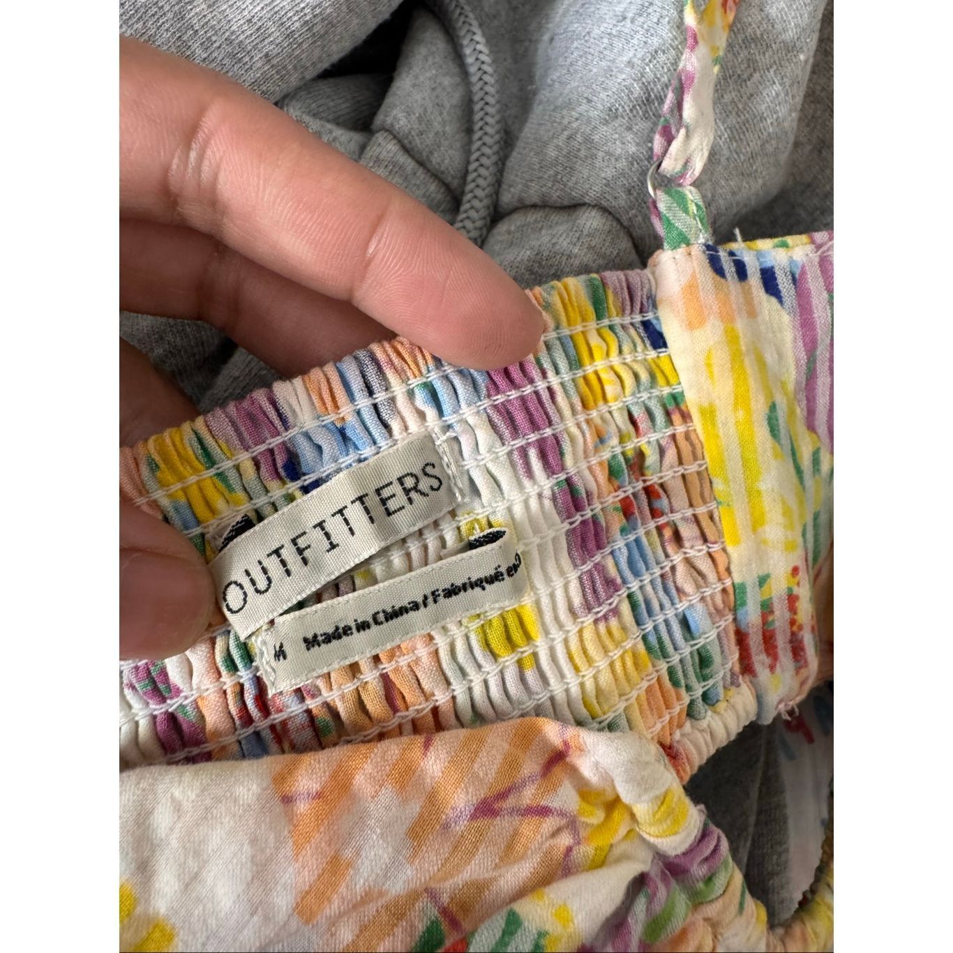 Urban Outfitters Urban Outfitters Smocked Floral Crop Top | Colorful Strappy Size M / US 6-8 / IT 42-44 - 6 Thumbnail