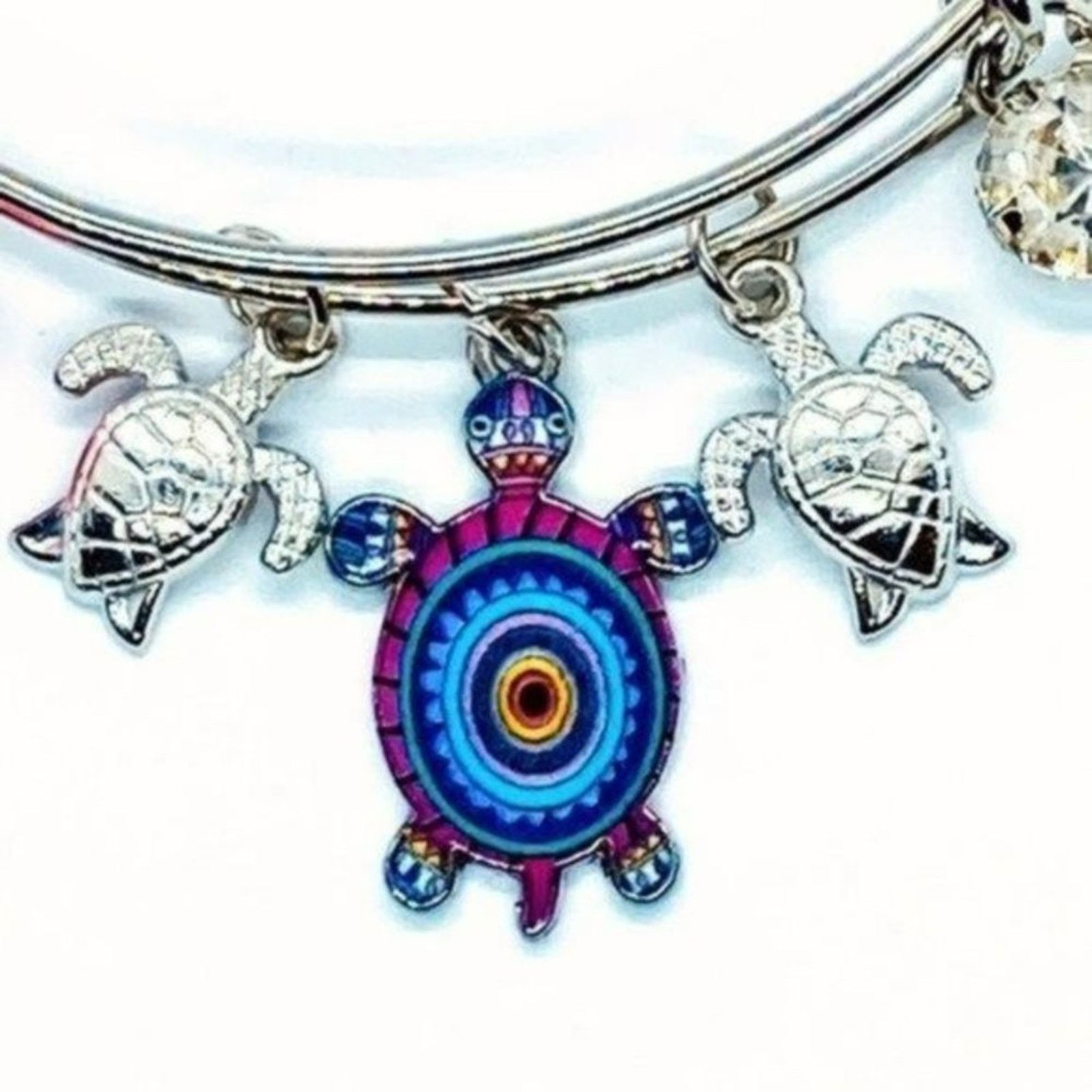 Other Beaded Sea Turtle Charm Colorful Bangle Bracelet Size ONE SIZE - 5 Thumbnail