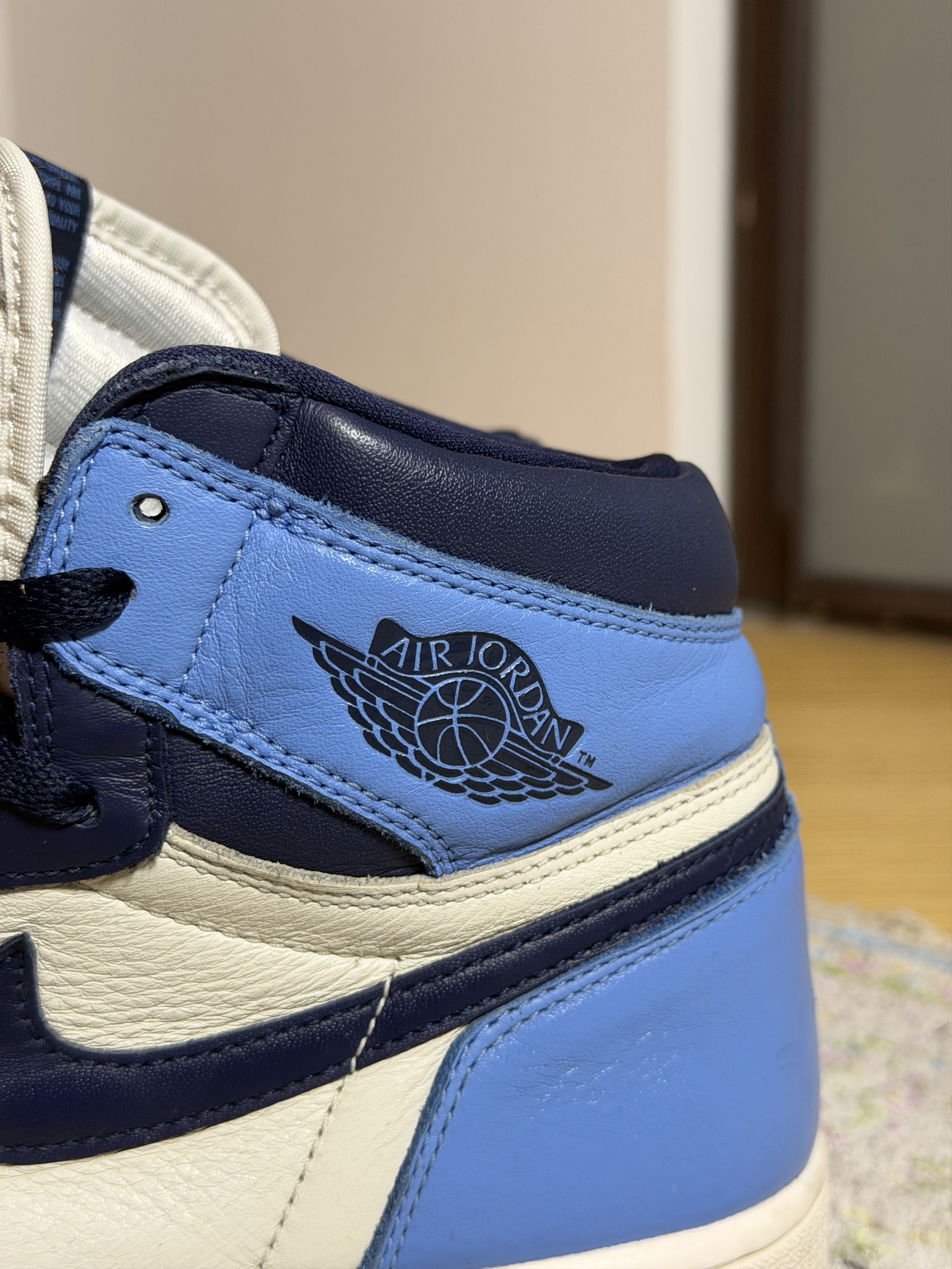 Jordan Brand Nike Air Jordan 1 Retro High OG 'Obsidian' Sneakers Size US 11 / EU 44 - 2 Thumbnail