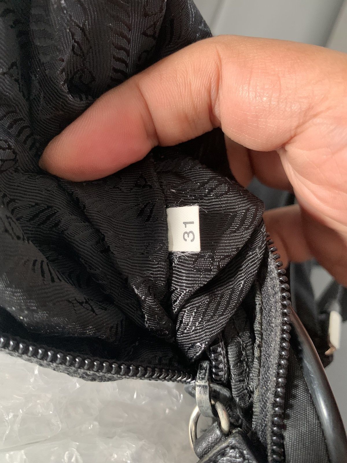 Prada × Vintage Vintage Prada Black Medium Sling Crossbody Bag Size ONE SIZE - 13 Thumbnail