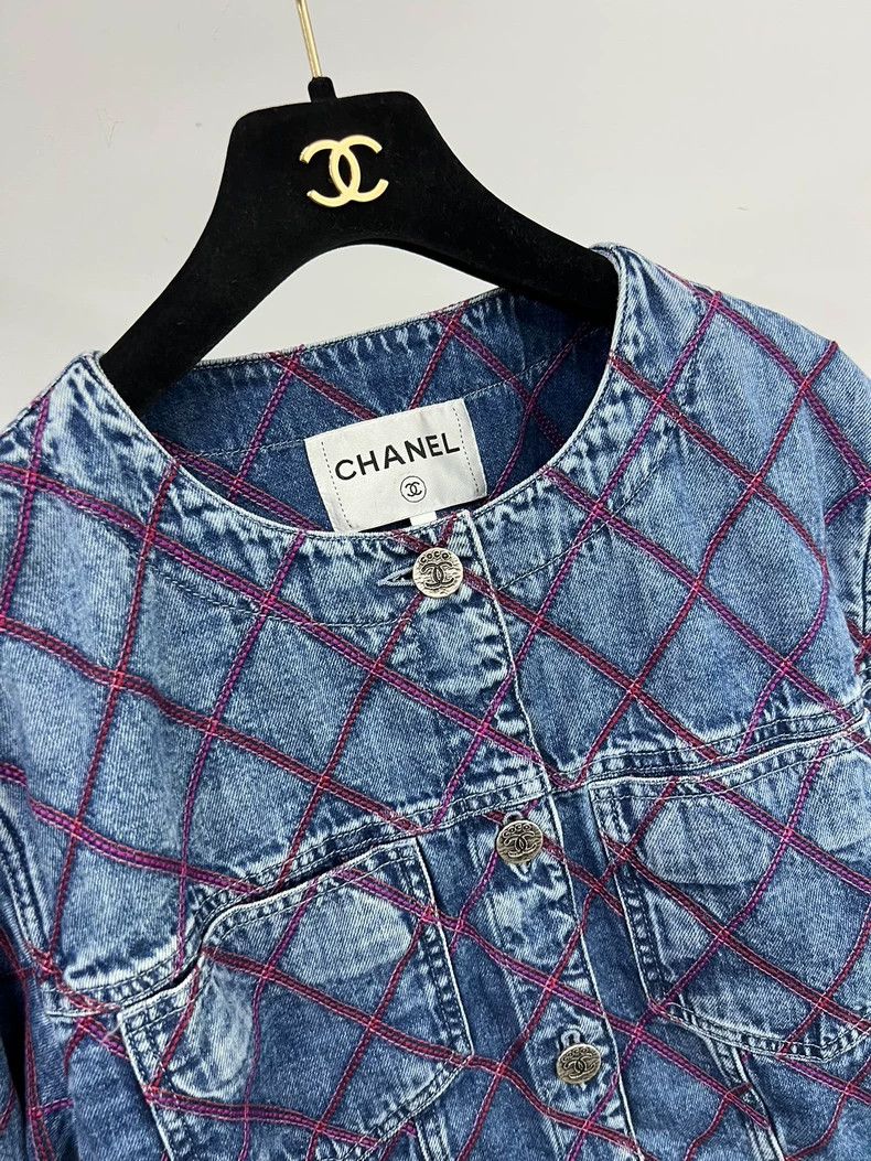 Chanel Chanel Blue diamond denim jacket Size XS / US 0-2 / IT 36-38 - 3 Thumbnail