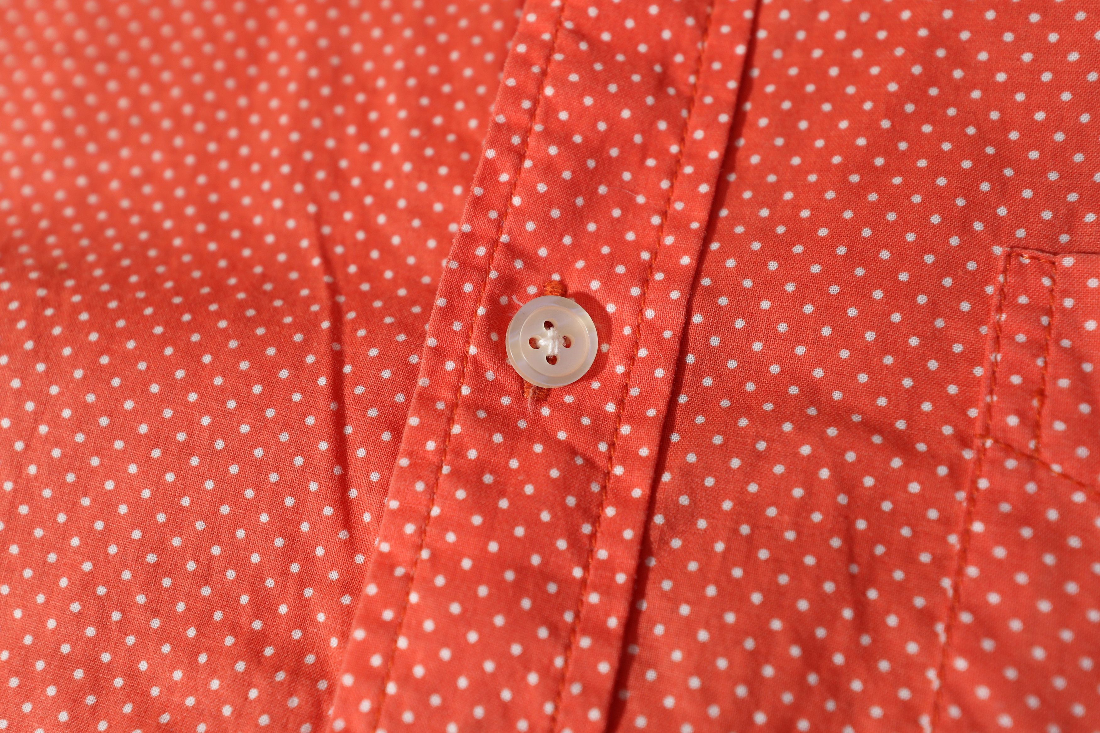 Supreme Supreme Salmon Polkadot Short Sleeve Buttondown (XL) Size US XL / EU 56 / 4 - 9 Thumbnail