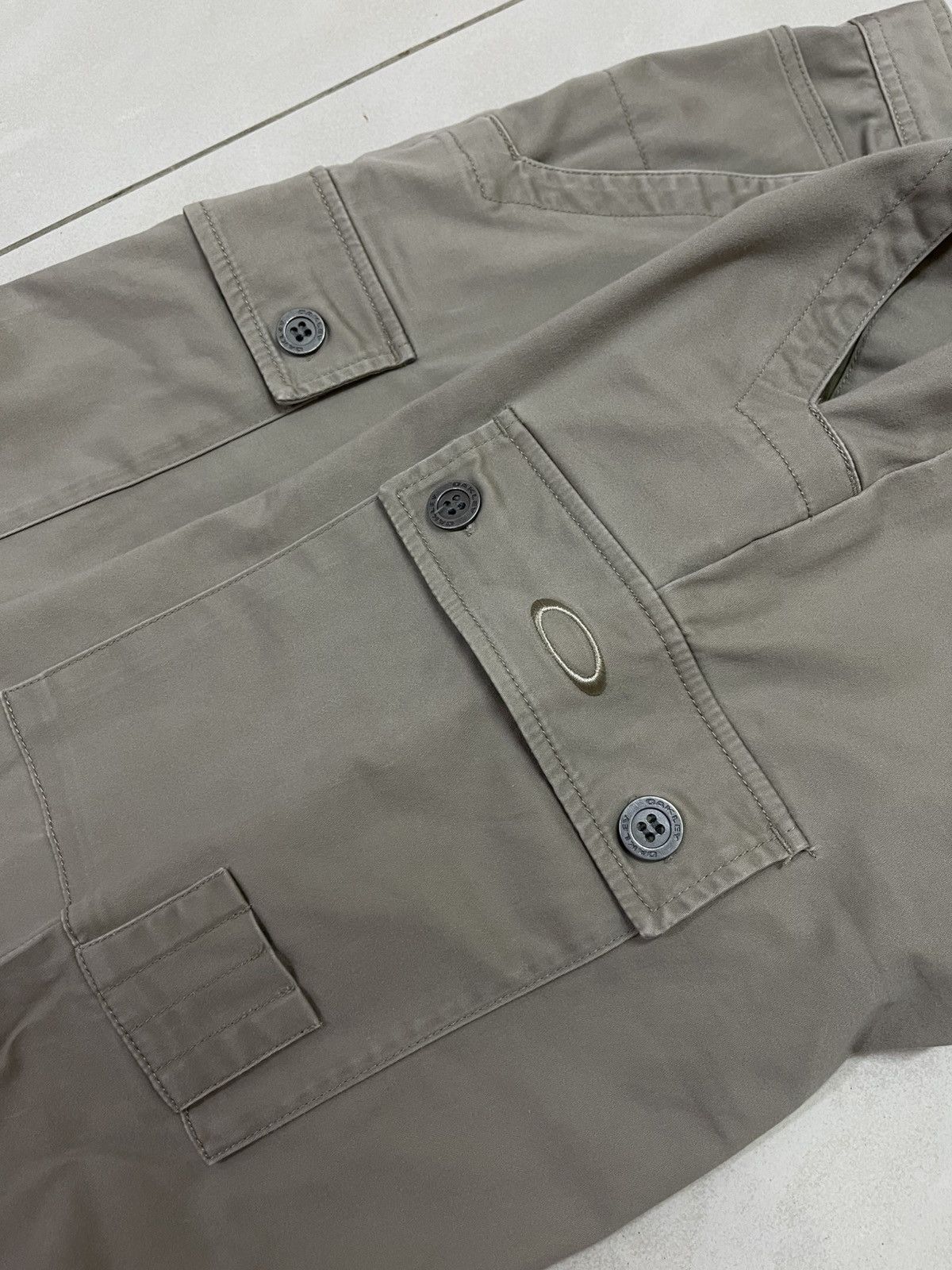 Oakley × Vintage Vintage Oakley Flared Cargos Size US 30 / EU 46 - 3 Thumbnail