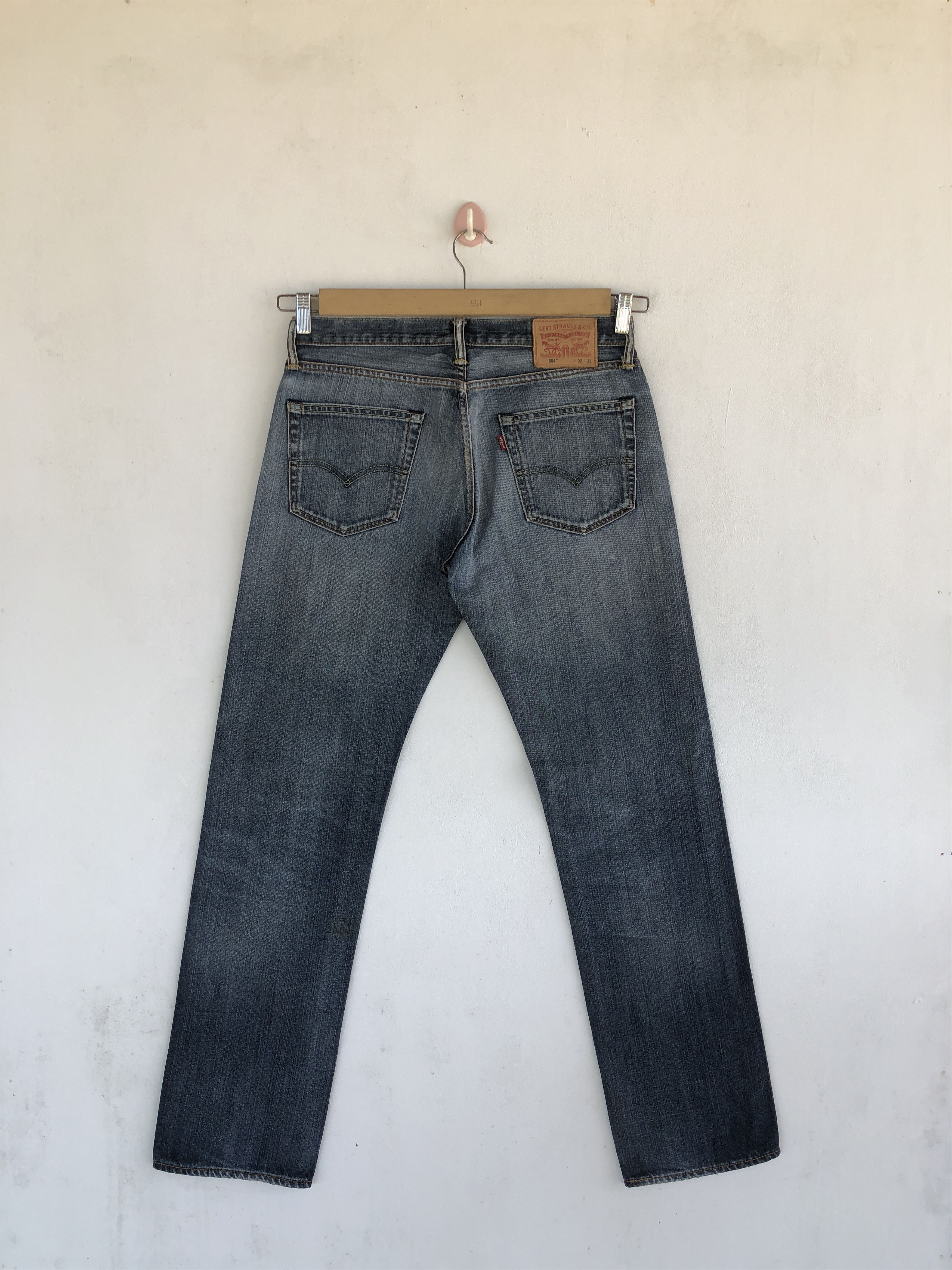 Levi's Vintage Levis Faded Jeans Distressed Levis 504 Denim Size US 32 / EU 48 - 2 Thumbnail