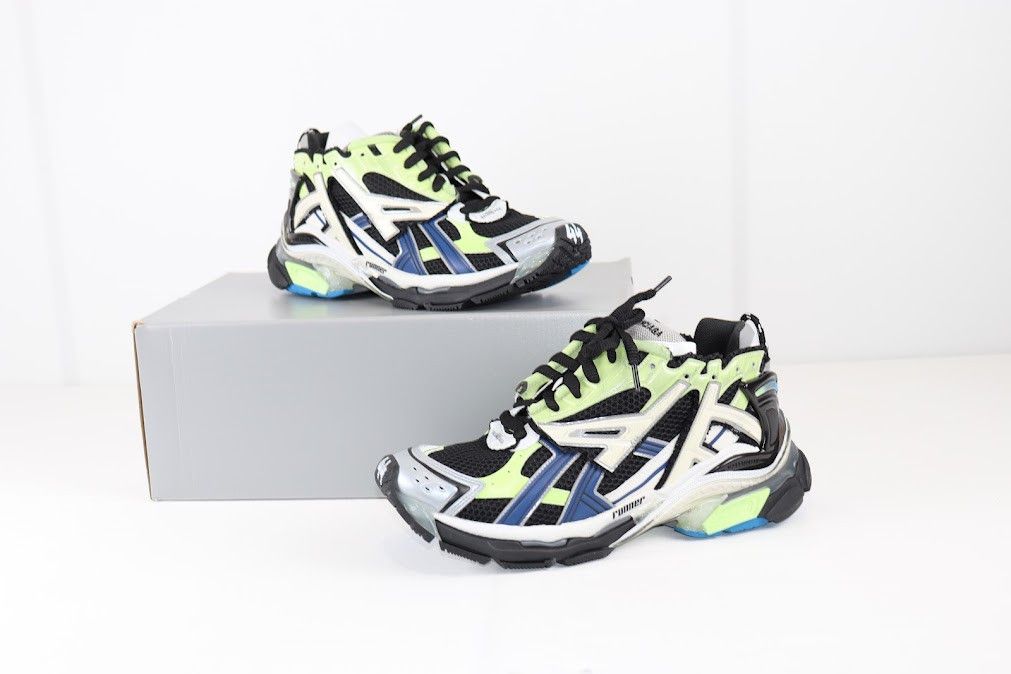 Balenciaga o1rshd Caged Mesh Runner Sneakers in Multicolor Size US 11 / EU 44 - 11 Thumbnail