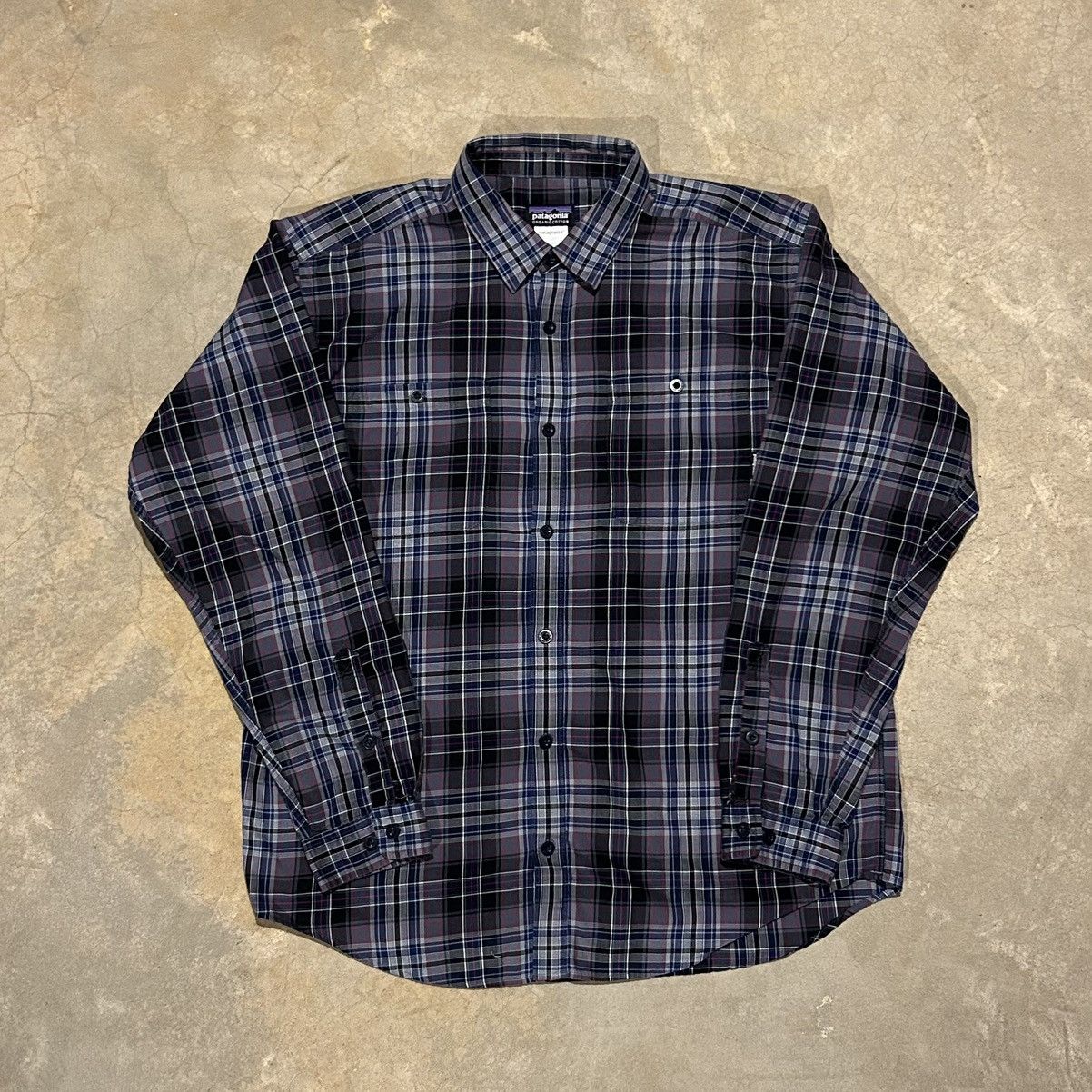 Patagonia Vintage Patagonia Organic Cotton Button Up Flannel Shirt Size US L / EU 52-54 / 3 - 1 Thumbnail