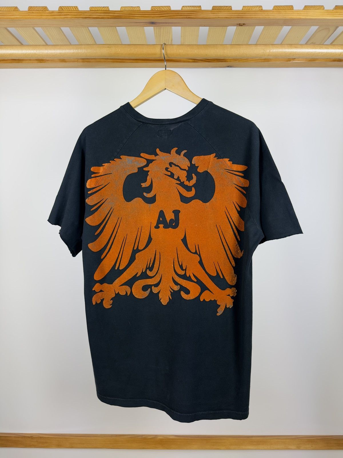 Armani Vintage Armani Jeans Dragon Print T-Shirt Short Sleeve Size US L / EU 52-54 / 3 - 1 Thumbnail
