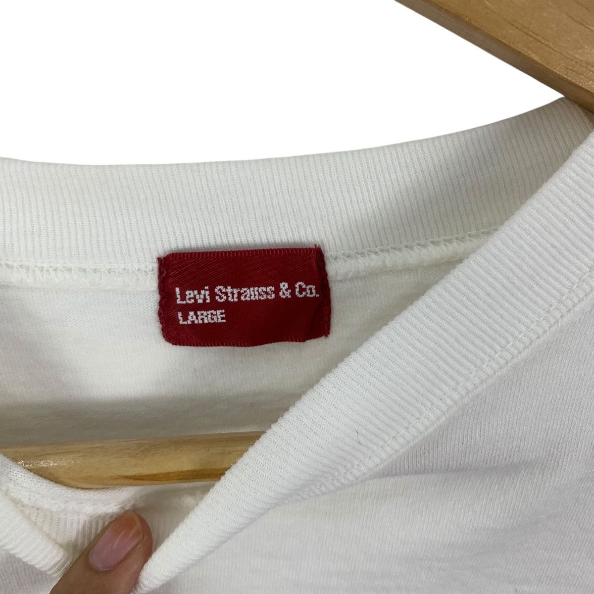 Levi's Vintage LEVIS STRAUSS FOTOFOLIO Ads Promo Tee Shirt Top Size US L / EU 52-54 / 3 - 7 Thumbnail