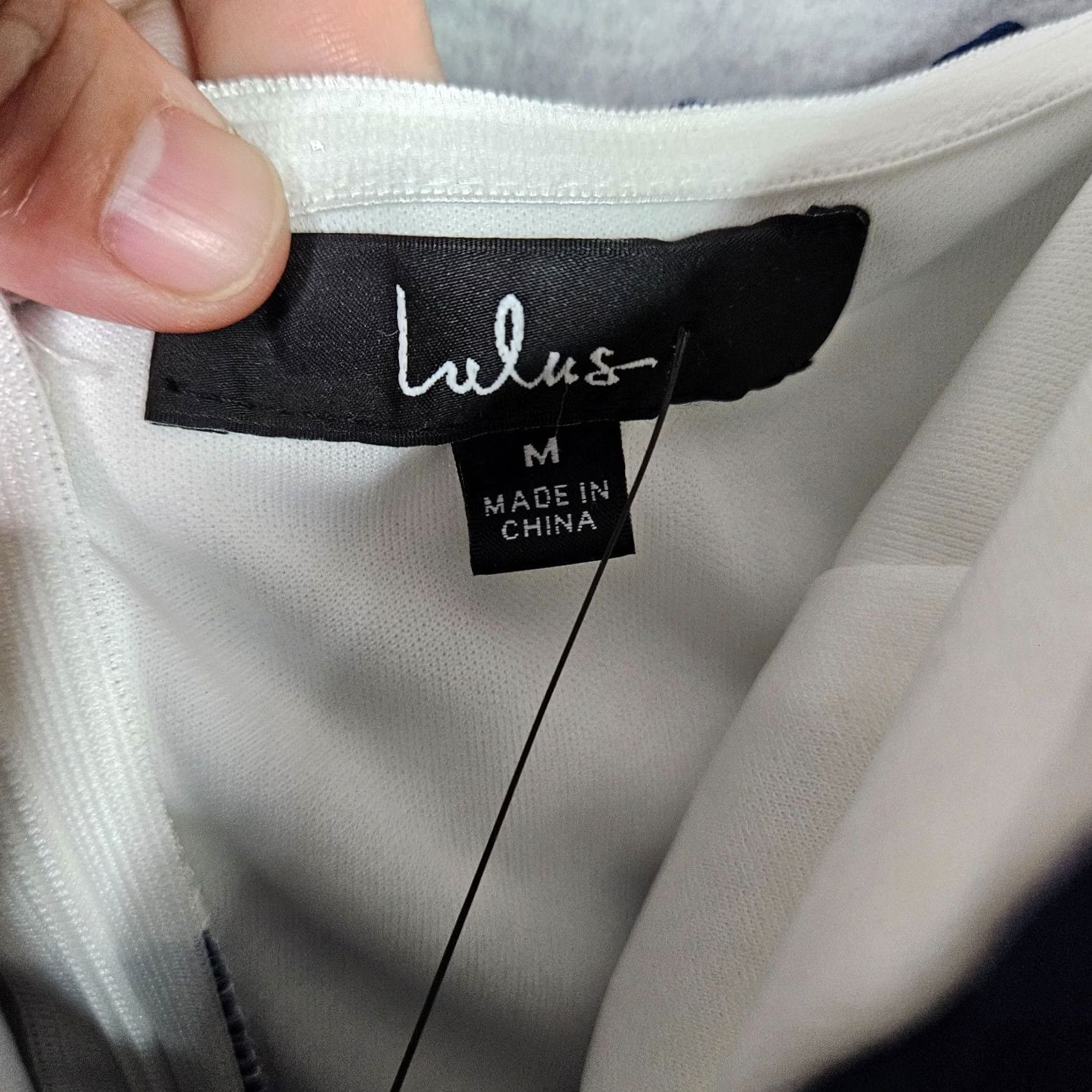 Lulus Lulu’s Womens Medium NWT Blue White Stripe Tie Front Strapless Romper Size 32" / US 10 / IT 46 - 7 Thumbnail