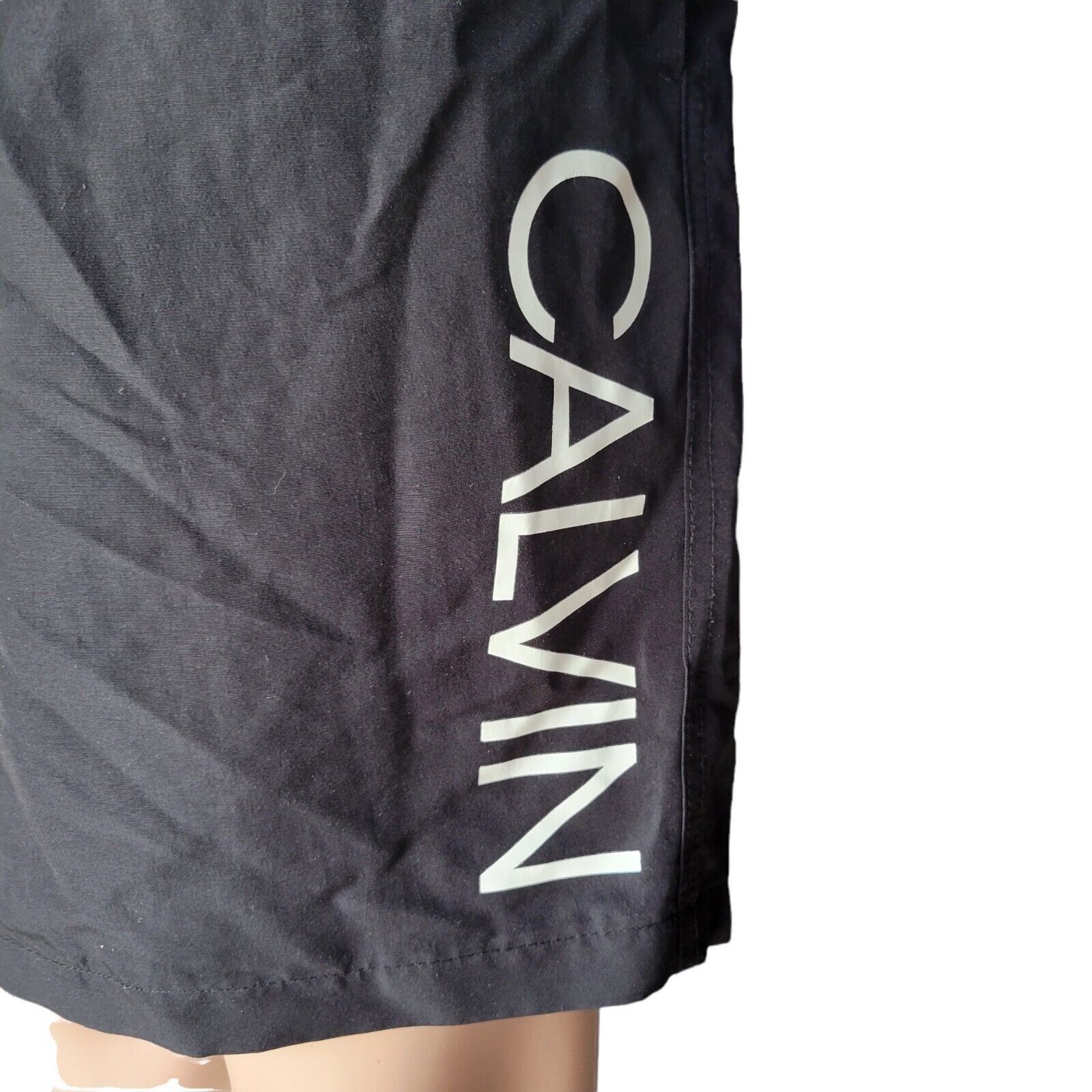Calvin Klein Men's Calvin Klein Swimwear. Size Medium. Size US 32 / EU 48 - 3 Thumbnail