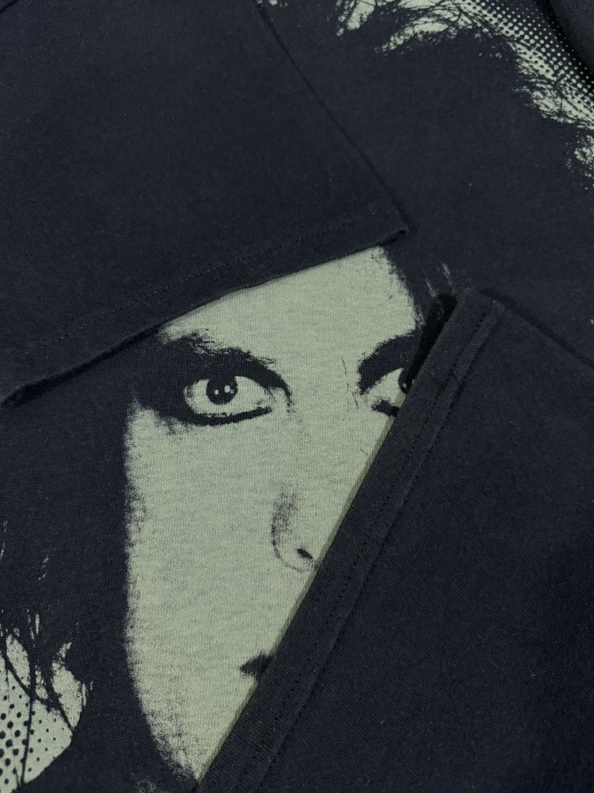 The Cure Vintage the cure robert smith tshirt Size US S / EU 44-46 / 1 - 4 Thumbnail