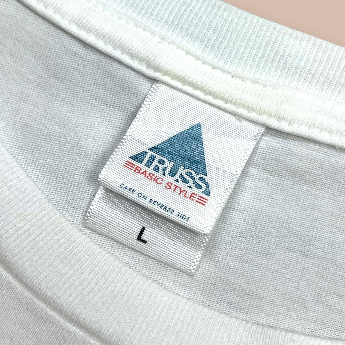 Japanese Brand Kendo Kobayashi Japanese Comedian Illustrates Tee Size US L / EU 52-54 / 3 - 6 Thumbnail