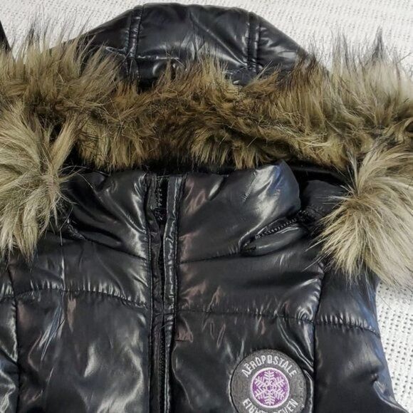 Aeropostale Aeropostale 87 Embellished Insulated Full Zip Sz XS Vest w Z Size XS / US 0-2 / IT 36-38 - 4 Thumbnail