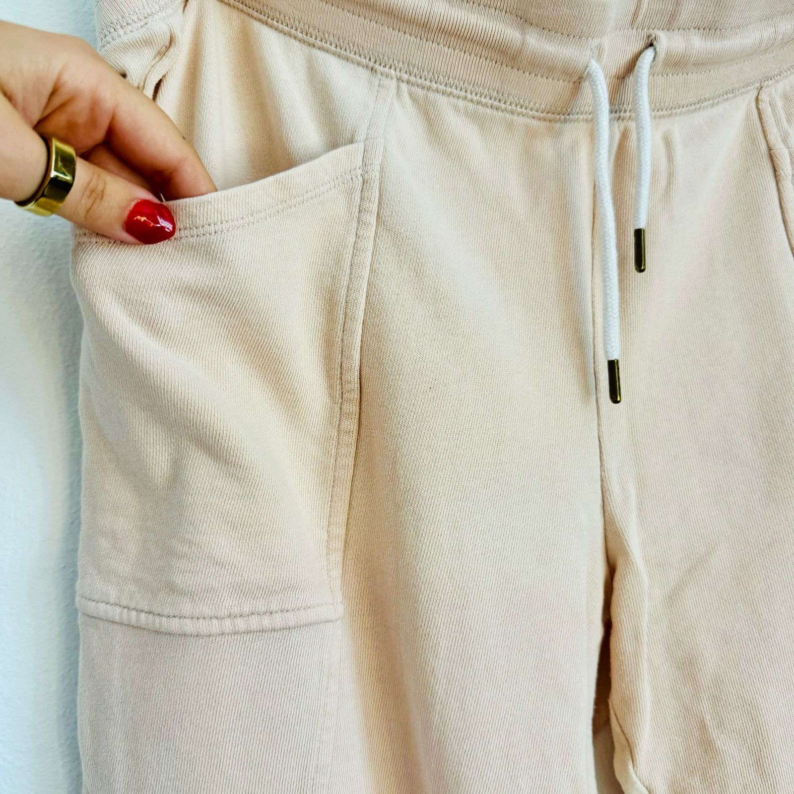 Old Navy OLD NAVY Cream White Sweatpants Joggers Pants M Sweats Size 28" / US 6 / IT 42 - 13 Thumbnail