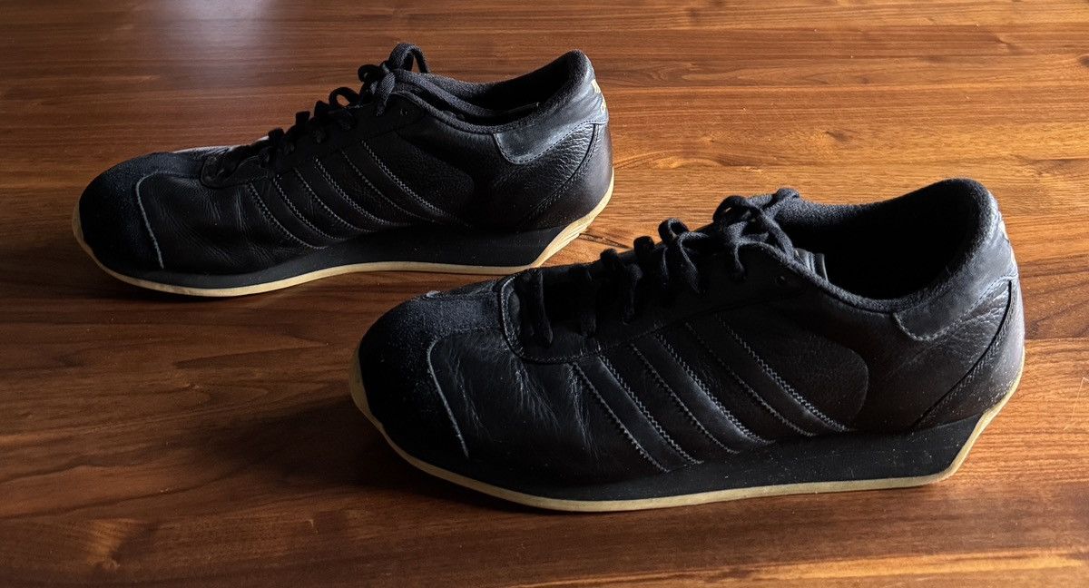 Adidas Adidas Country Sneakers Size US 12 / EU 45 - 3 Thumbnail