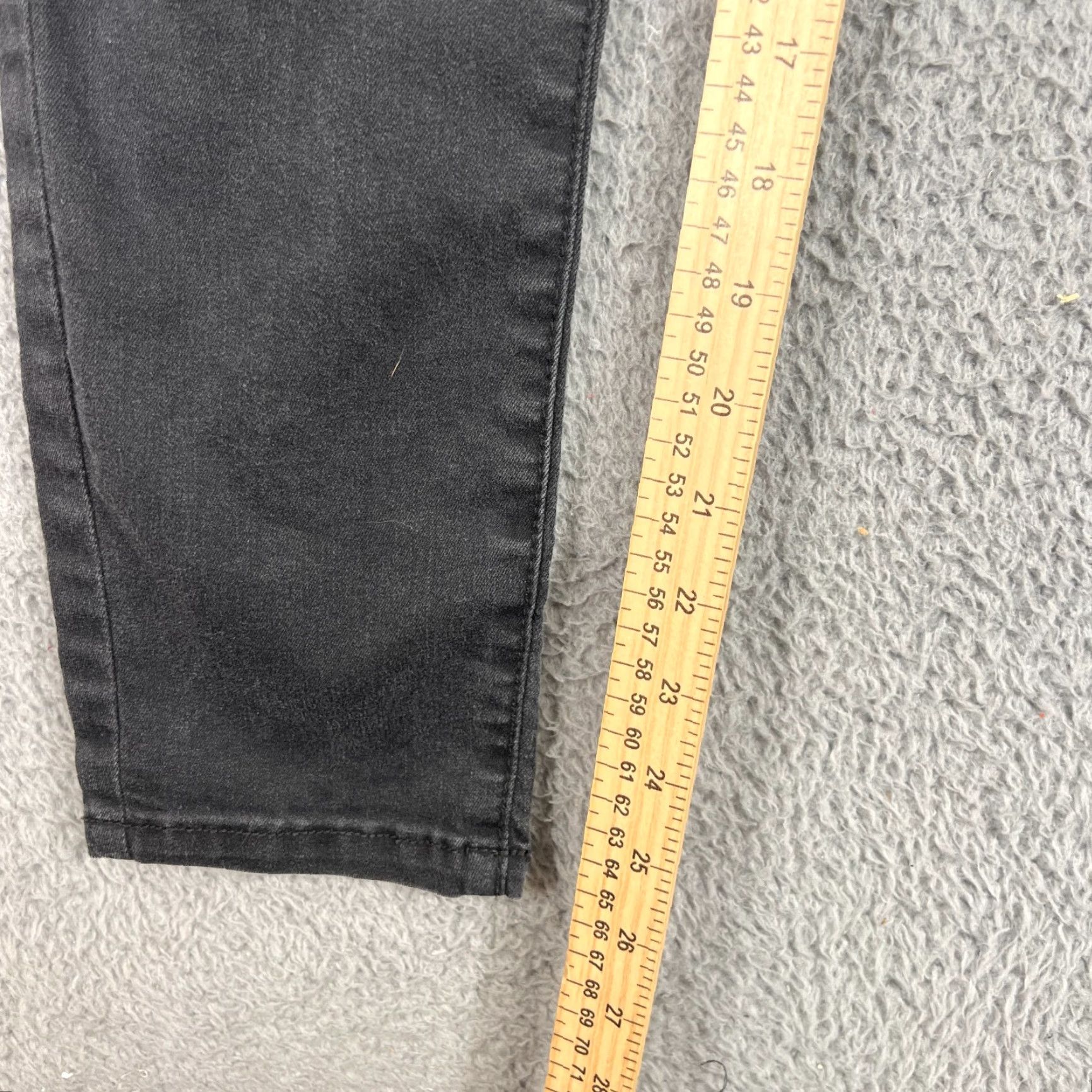 Free People Free People Black Denim Cropped Overalls Boho Distressed Size 25 Jeans Women Vintage No Size 42" / US 20 - 4 Thumbnail