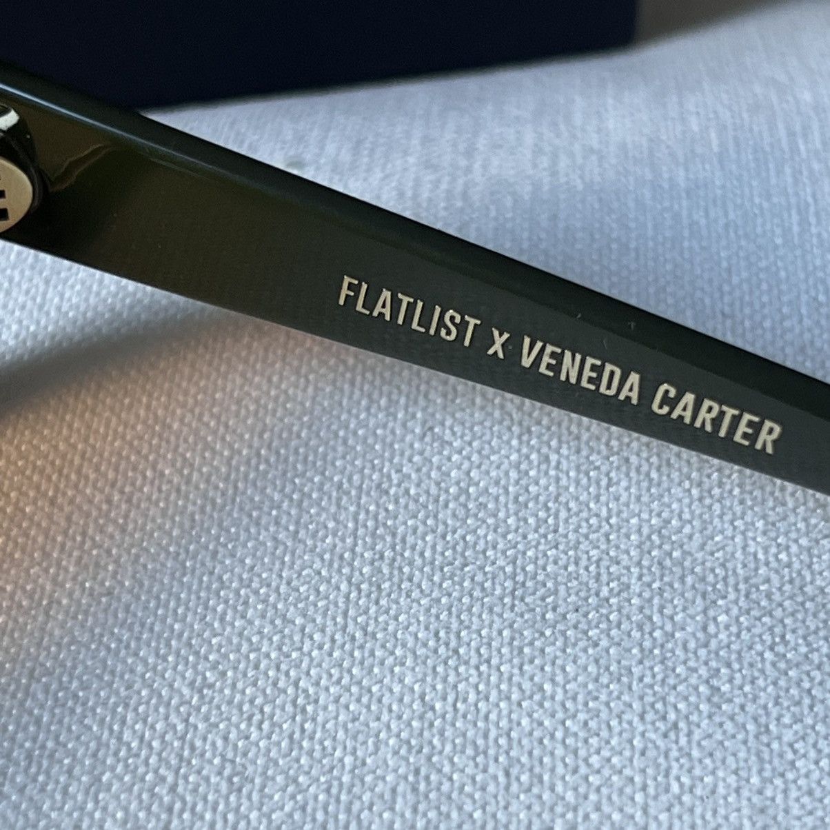 FLATLIST Eyewear Veneda Carter x Flatlist Green Disco Sunglasses Size ONE SIZE - 6 Thumbnail