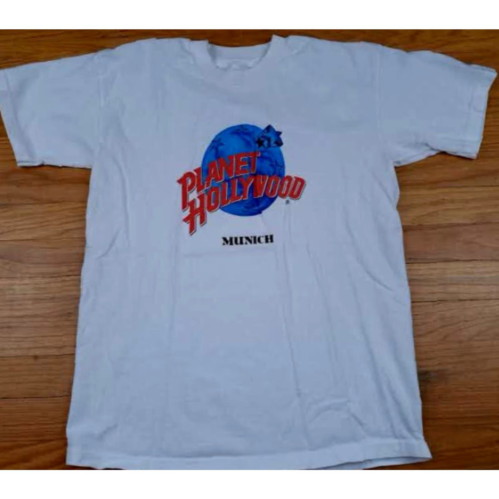 Planet Hollywood Planet Hollywood T-Shirt Set of 3, USA Chicago Orlando Munich, Medium, Red White Grey, Men, Short Sleeve, Regular Fit, USA Theme, 3 T-Shirts Size US M / EU 48-50 / 2 - 7 Thumbnail