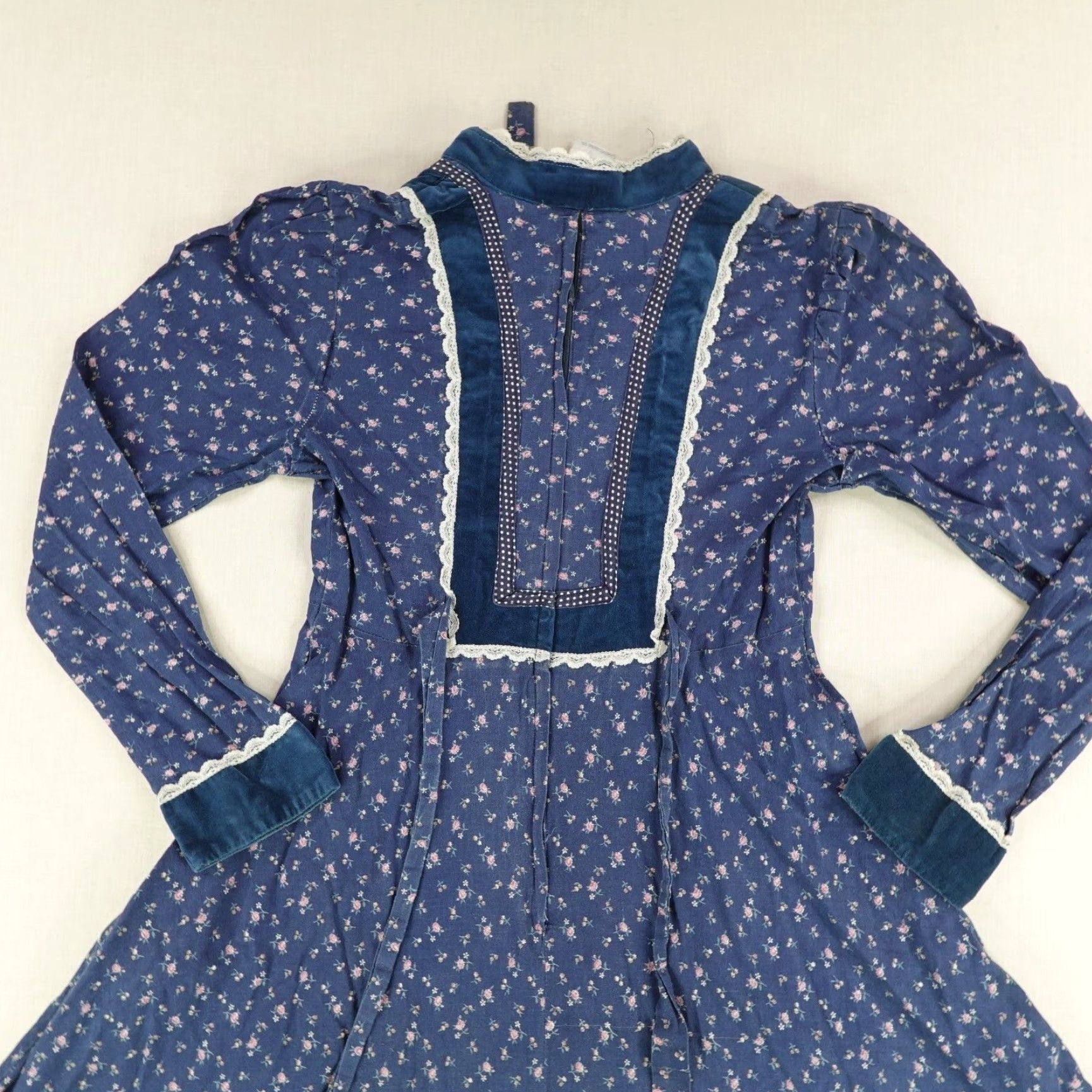 VINTAGE Gunne Sax Dress Women Midi Floral Long Sleeve V-Neck Zipper Blue 90s  Peasant Style - ilac.rochib.com