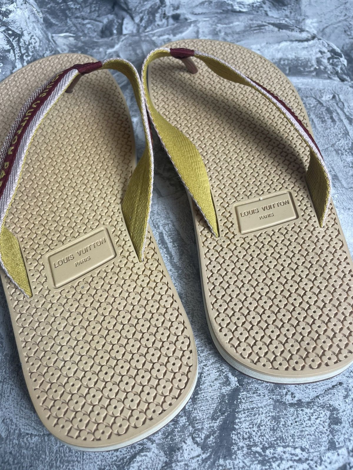 Louis Vuitton Louis Vuitton Monogram Flower Rubber Sandals Size ~39 Size US 8.5 / IT 38.5 - 4 Thumbnail