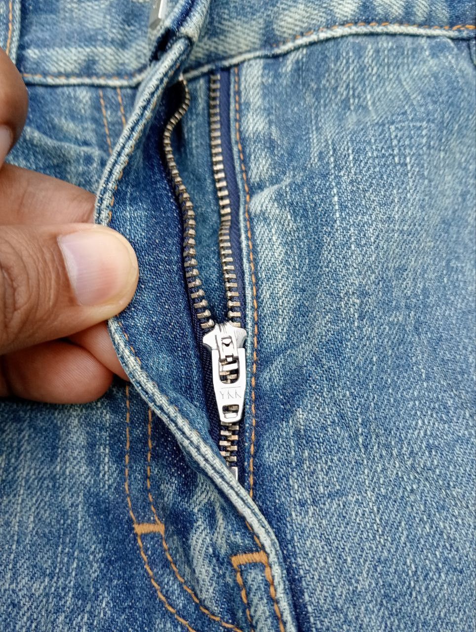 Givenchy Givenchy Distressed Look Jeans Size 25" / US 0 / IT 36 - 6 Thumbnail