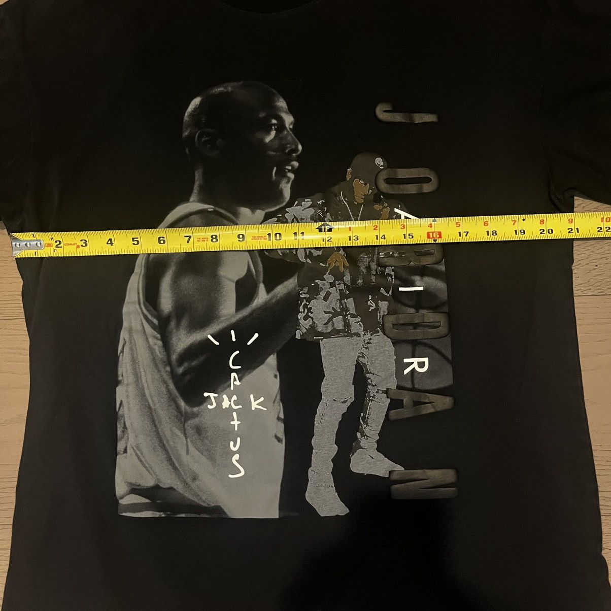 Travis Scott Travis Scott Jordan Rare T Shirt Size S Oversized Size US XS / EU 42 / 0 - 5 Thumbnail