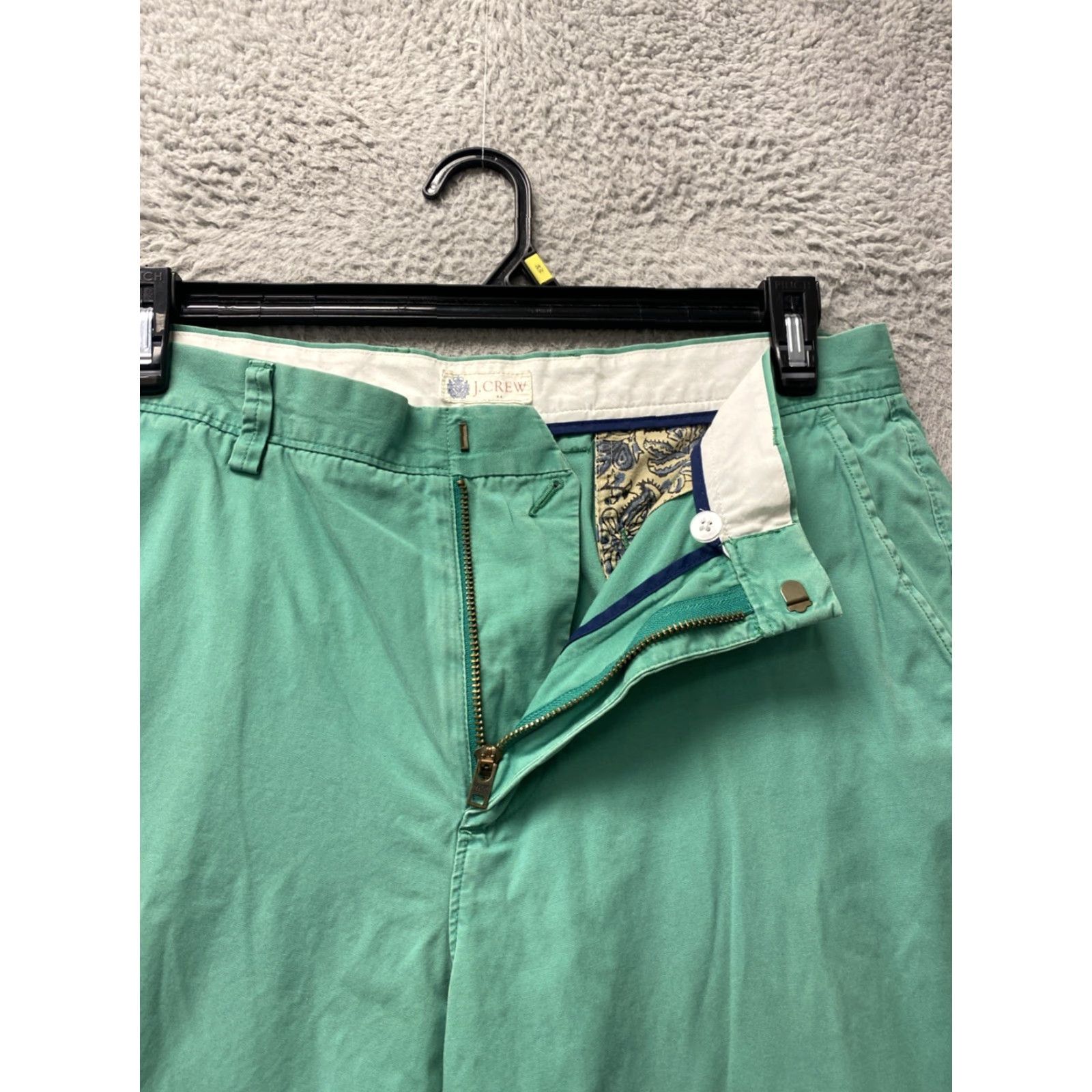 J.Crew Vintage J.Crew Shorts Men Size 33 Green Chino 90s Casual Summer Size US 33 - 2 Thumbnail