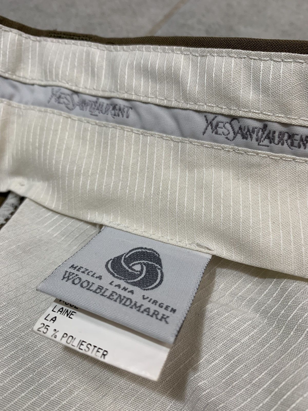 Designer × Vintage 90s Vintage OG YSL Pleated Wide Leg Relaxed Chino trousers Size US 37 - 6 Thumbnail