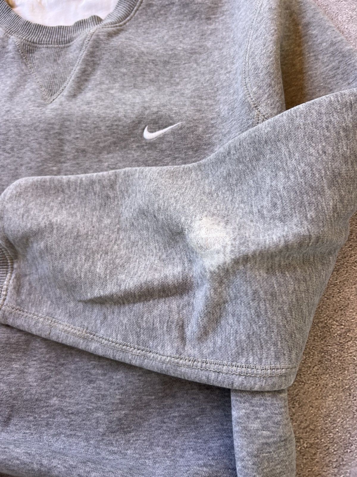 Nike Vintage Nike Gray Basic Sweatshirt Size US S / EU 44-46 / 1 - 6 Thumbnail