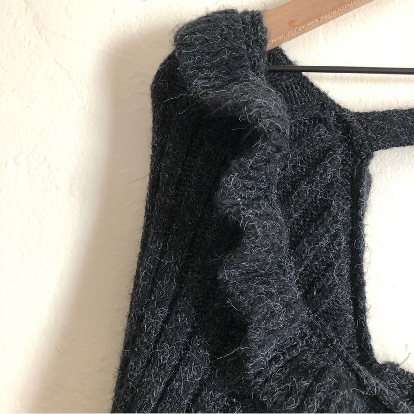 Topshop Topshop Cable Knit Open Back Ruffle Square Neck Gray Sweater Size XL / US 12-14 / IT 48-50 - 8 Thumbnail