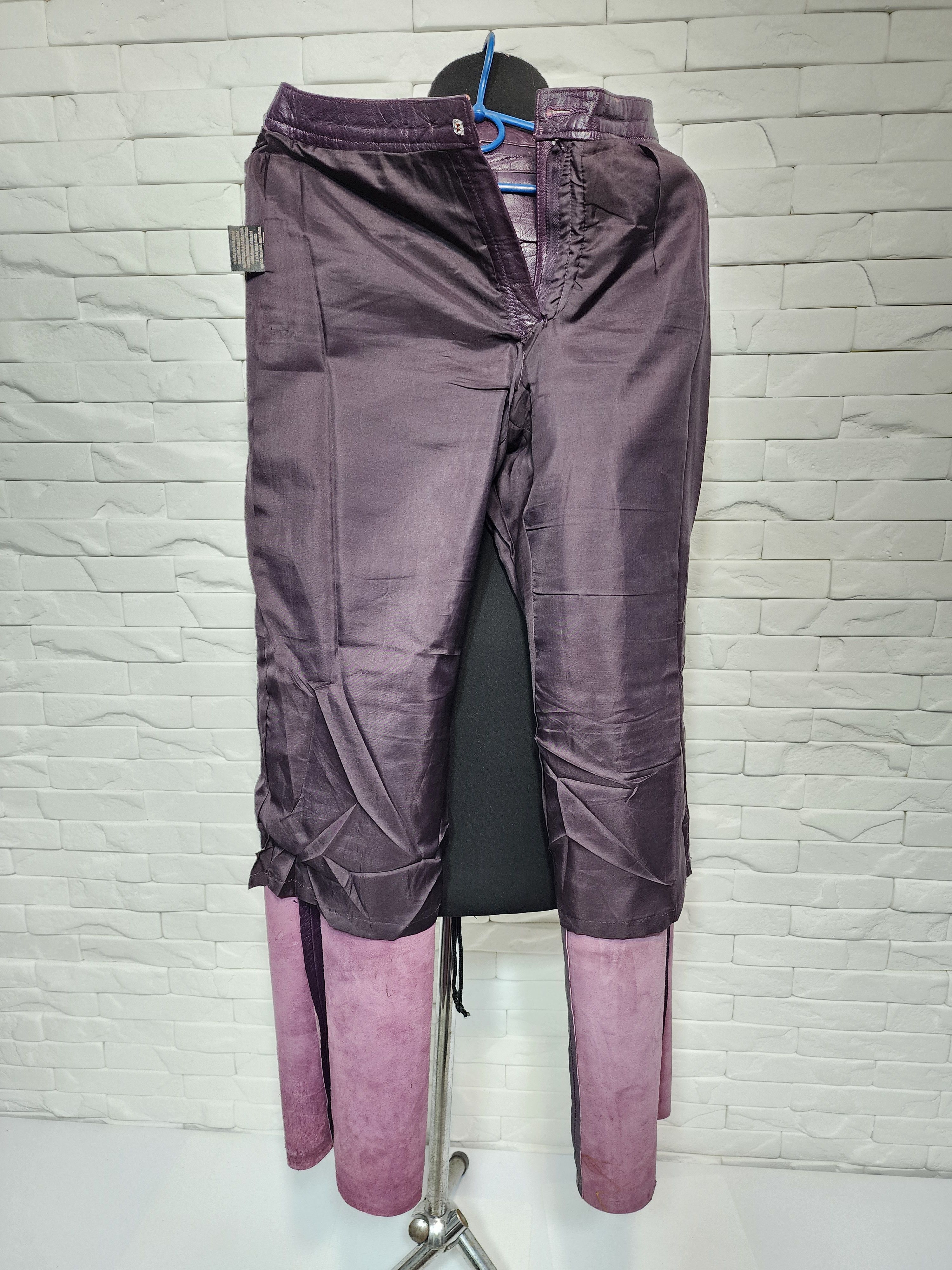 Genuine Leather Women's purple leather pants. Size 28" / US 6 / IT 42 - 7 Thumbnail