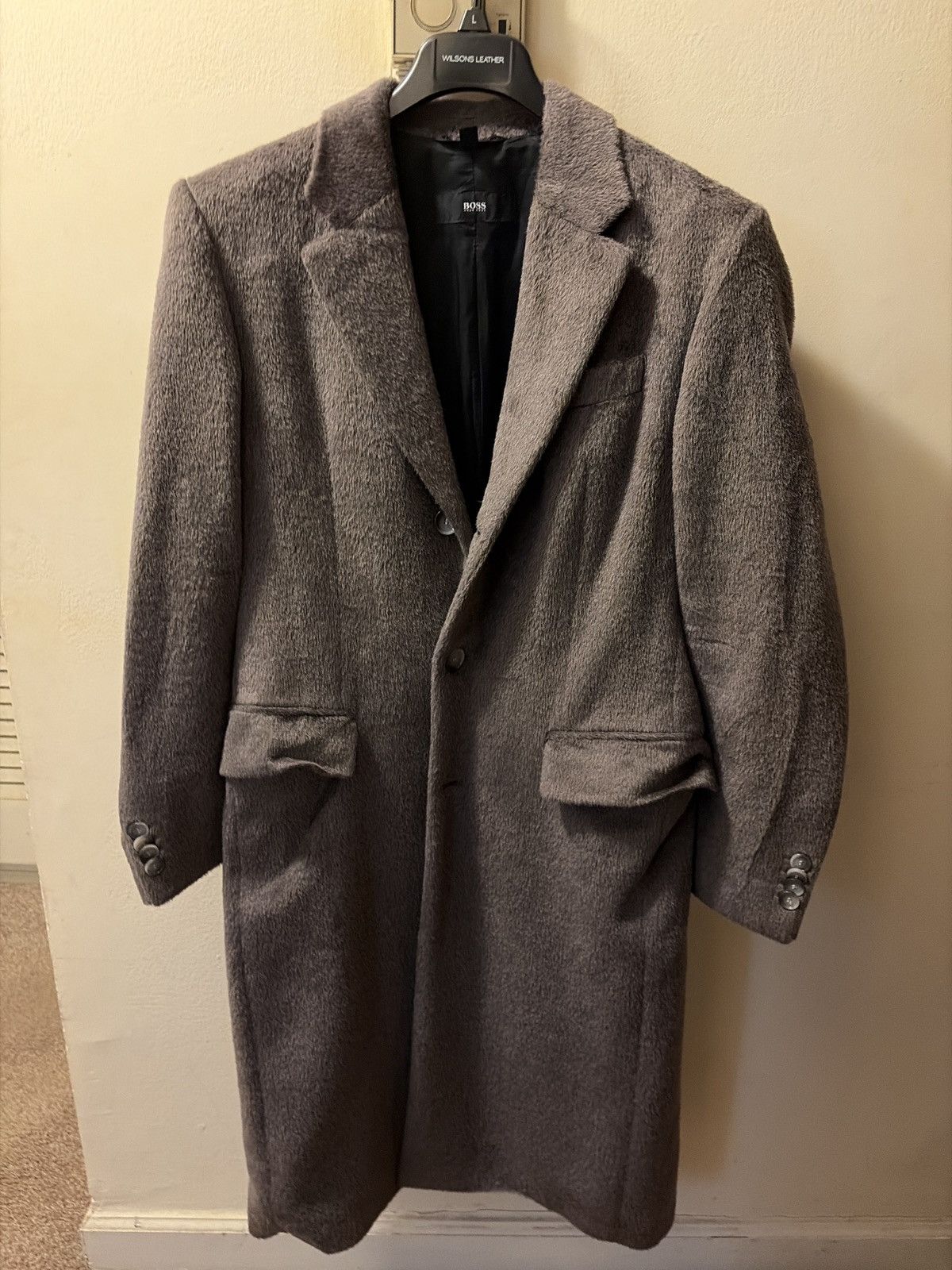 Hugo Boss hugo boss faux fur trenchcoat Size US M / EU 48-50 / 2 - 1 Thumbnail