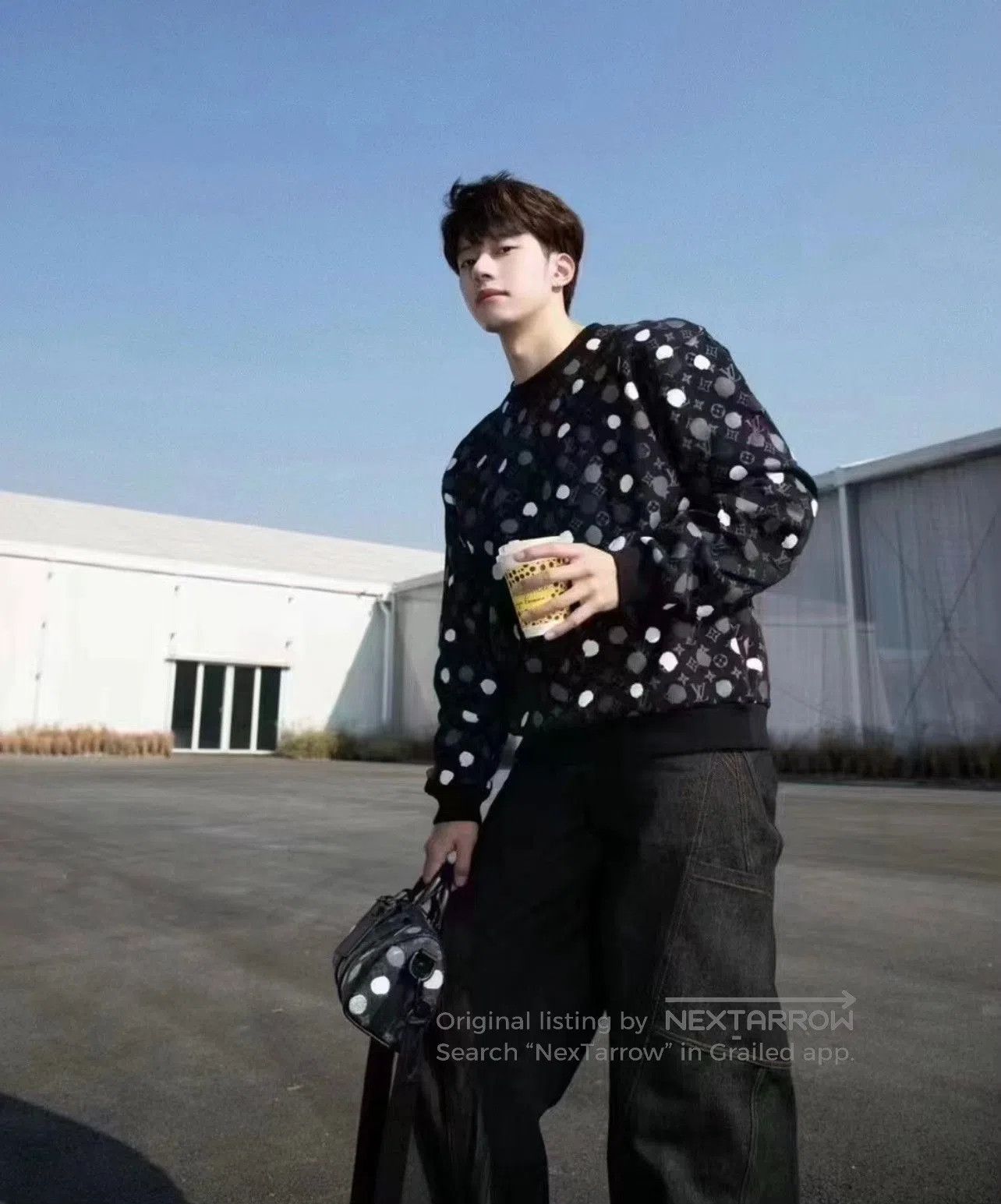 Louis Vuitton Louis Vuitton x Kusama Dot Print Sweatshirt. Size US M / EU 48-50 / 2 - 8 Thumbnail