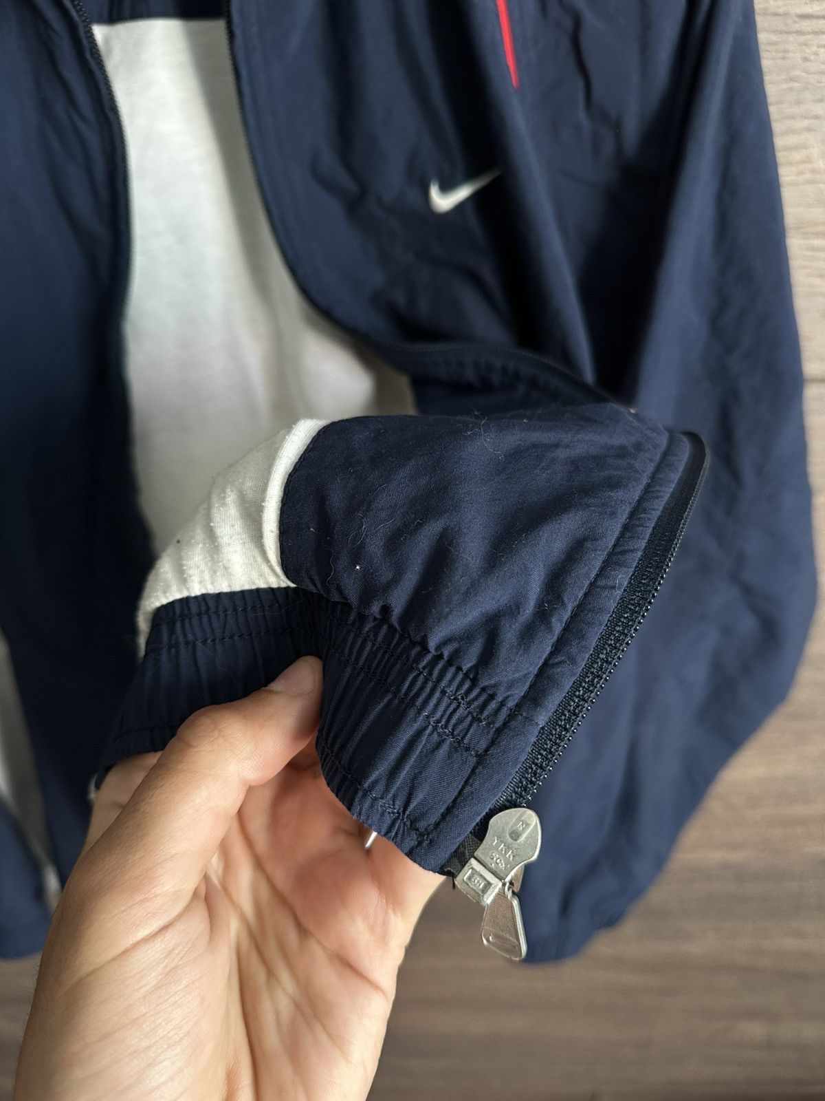 Nike × Vintage Vintage 90s Nike Y2K Track Jacket Windbreaker Swoosh Logo S Size US S / EU 44-46 / 1 - 9 Thumbnail