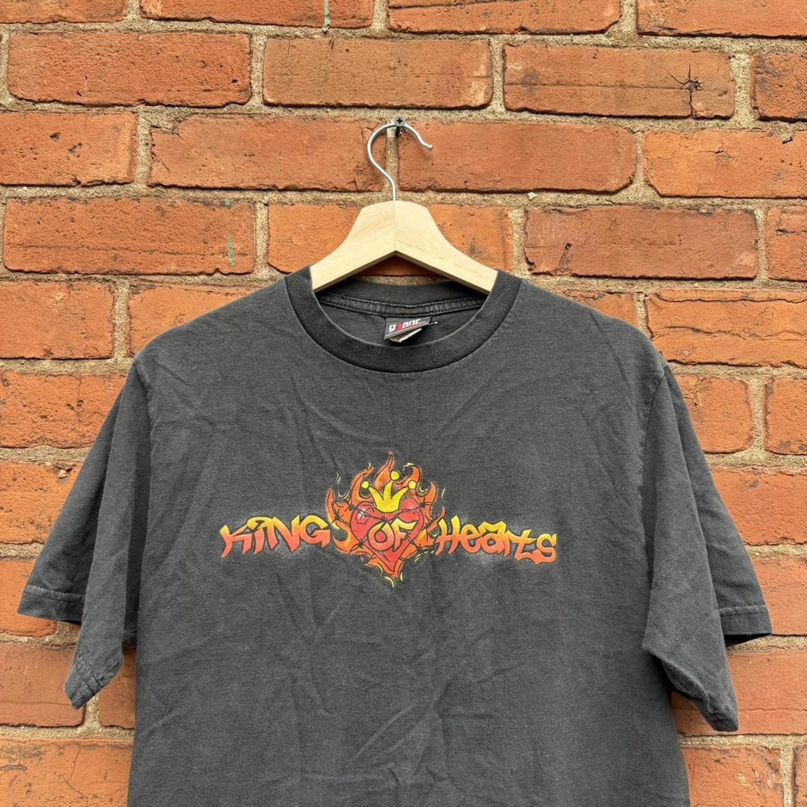 Giant vintage king of hearts t shirt 90s M Size US M / EU 48-50 / 2 - 2 Thumbnail