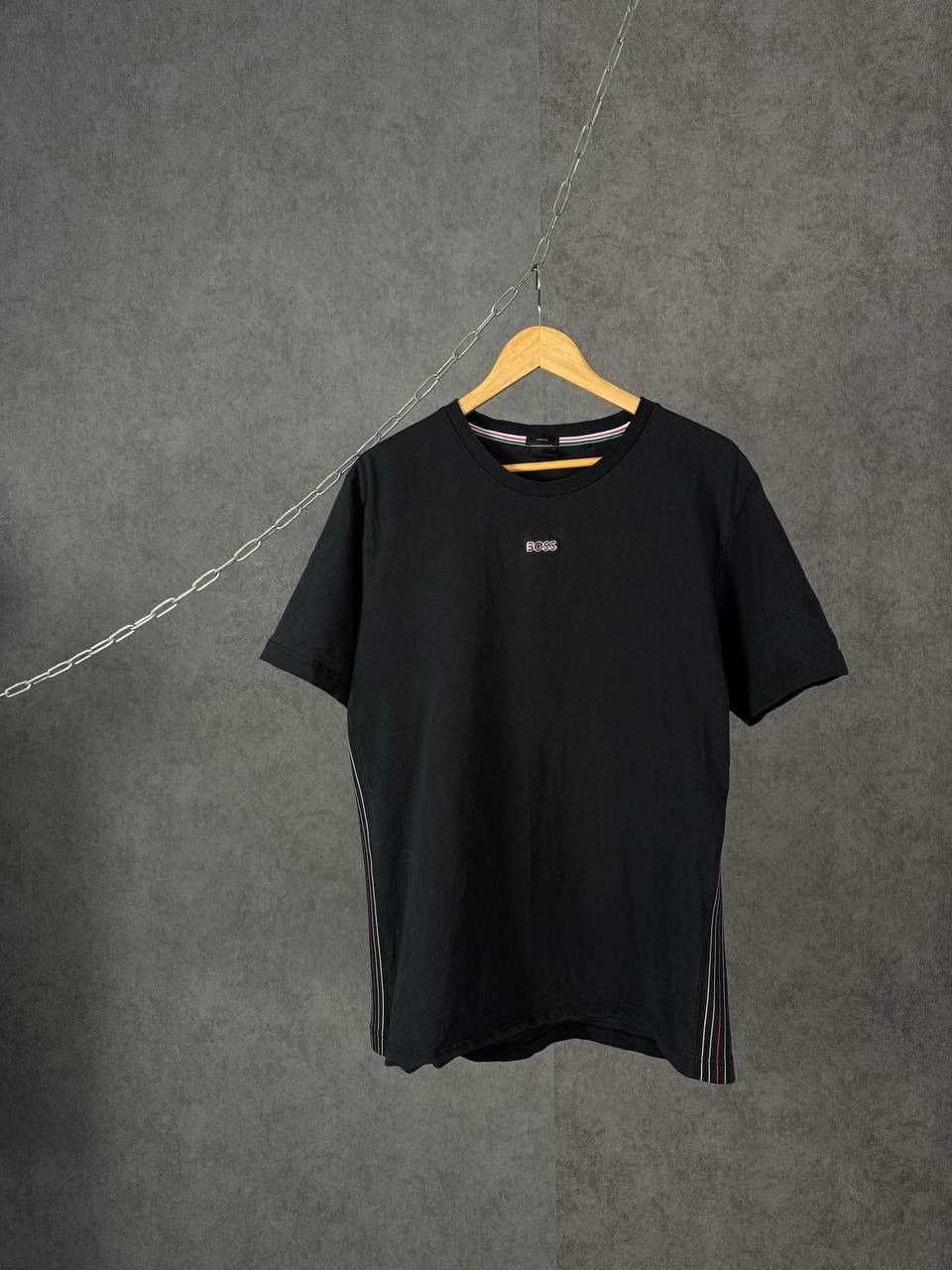 Hugo Boss Hugo Boss designer center logo tee Size US XL / EU 56 / 4 - 1 Thumbnail
