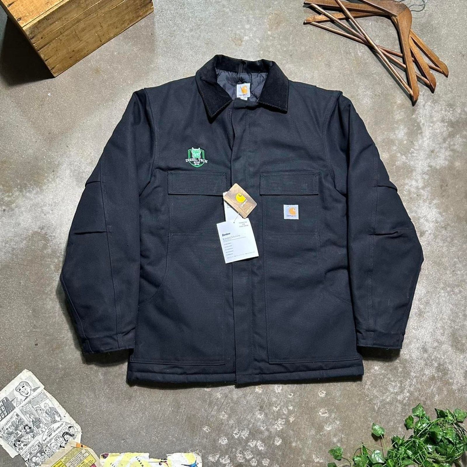 Carhartt Black Work Chore Jacket Corduroy Collar Insulated