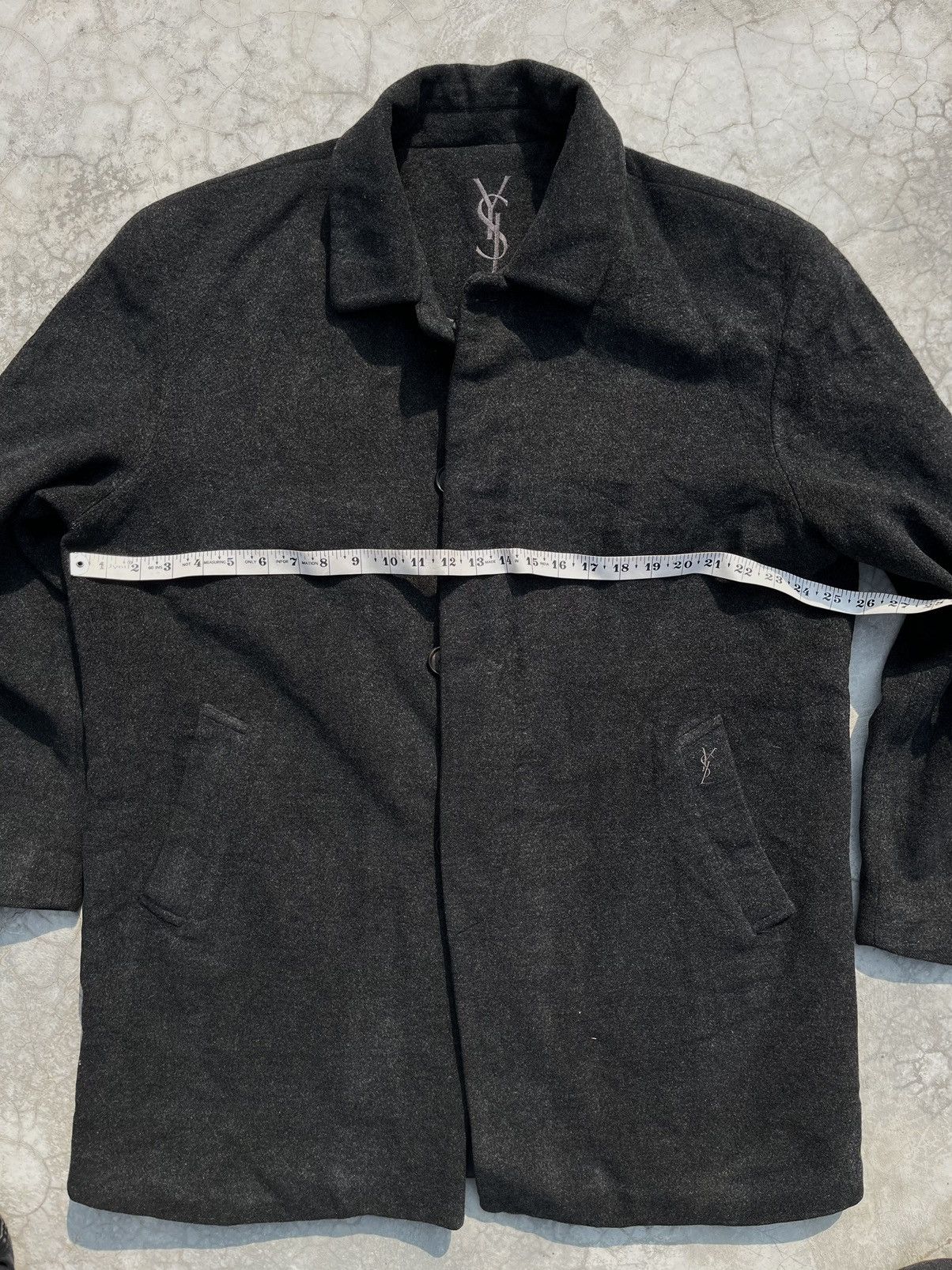 Yves Saint Laurent YVES SAINT LAURENT HEAVY WOOLLEN COAT Size US M / EU 48-50 / 2 - 8 Thumbnail