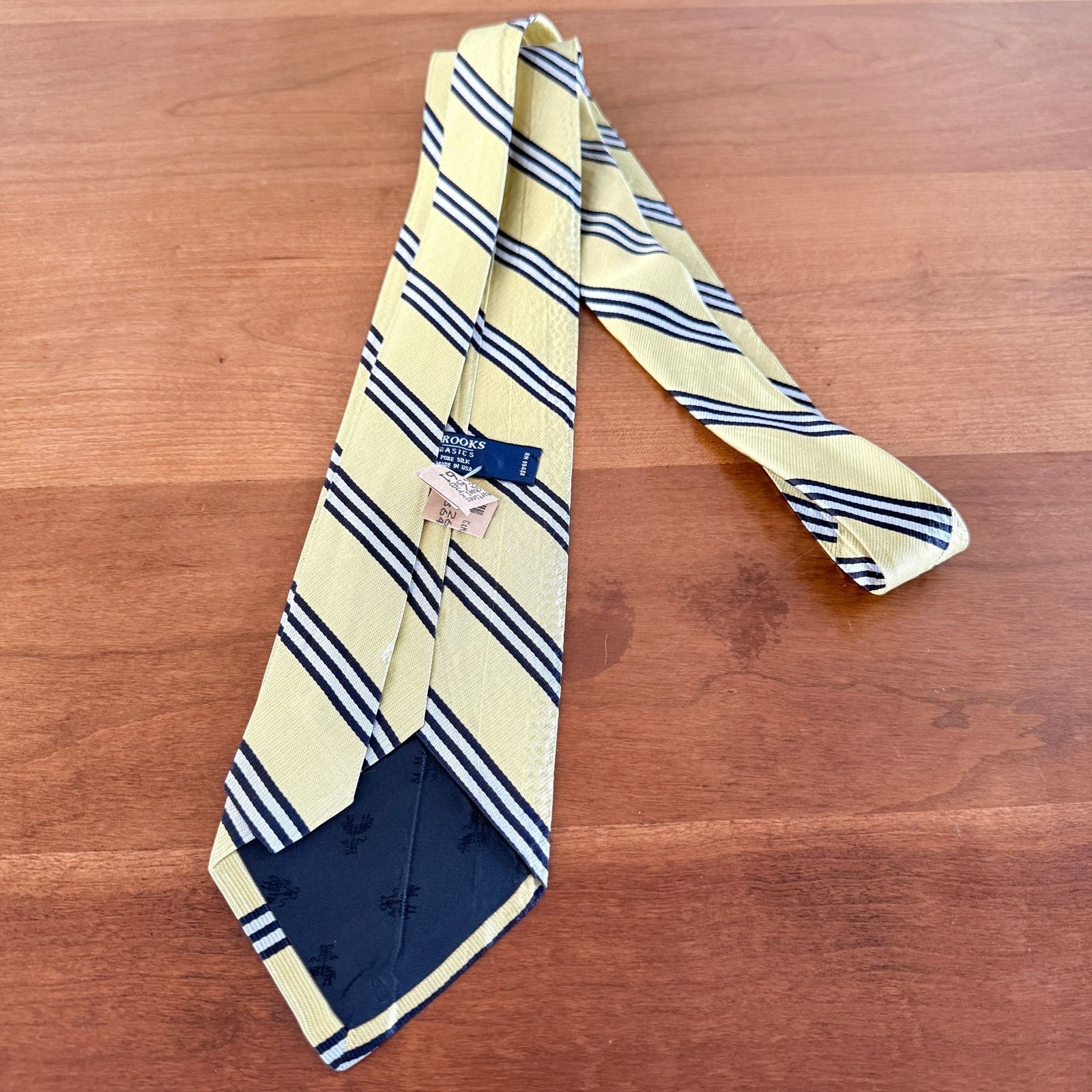Brooks Brothers Brooks Brothers Basics Yellow Striped Silk Tie Size ONE SIZE - 3 Thumbnail