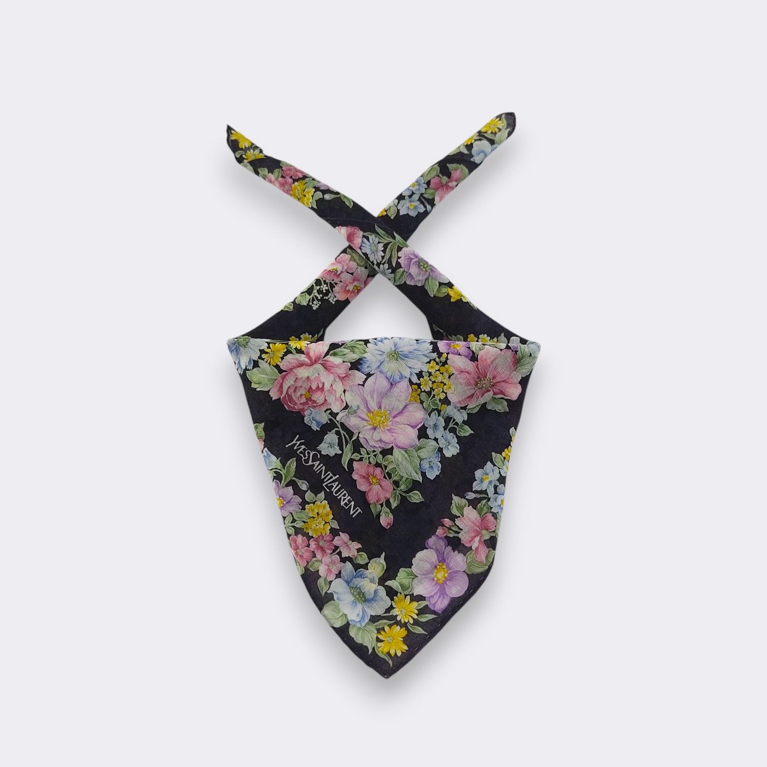 Yves Saint Laurent Vintage Yves Saint Laurent Handkerchief Neckerchief H032M Size ONE SIZE - 1 Thumbnail