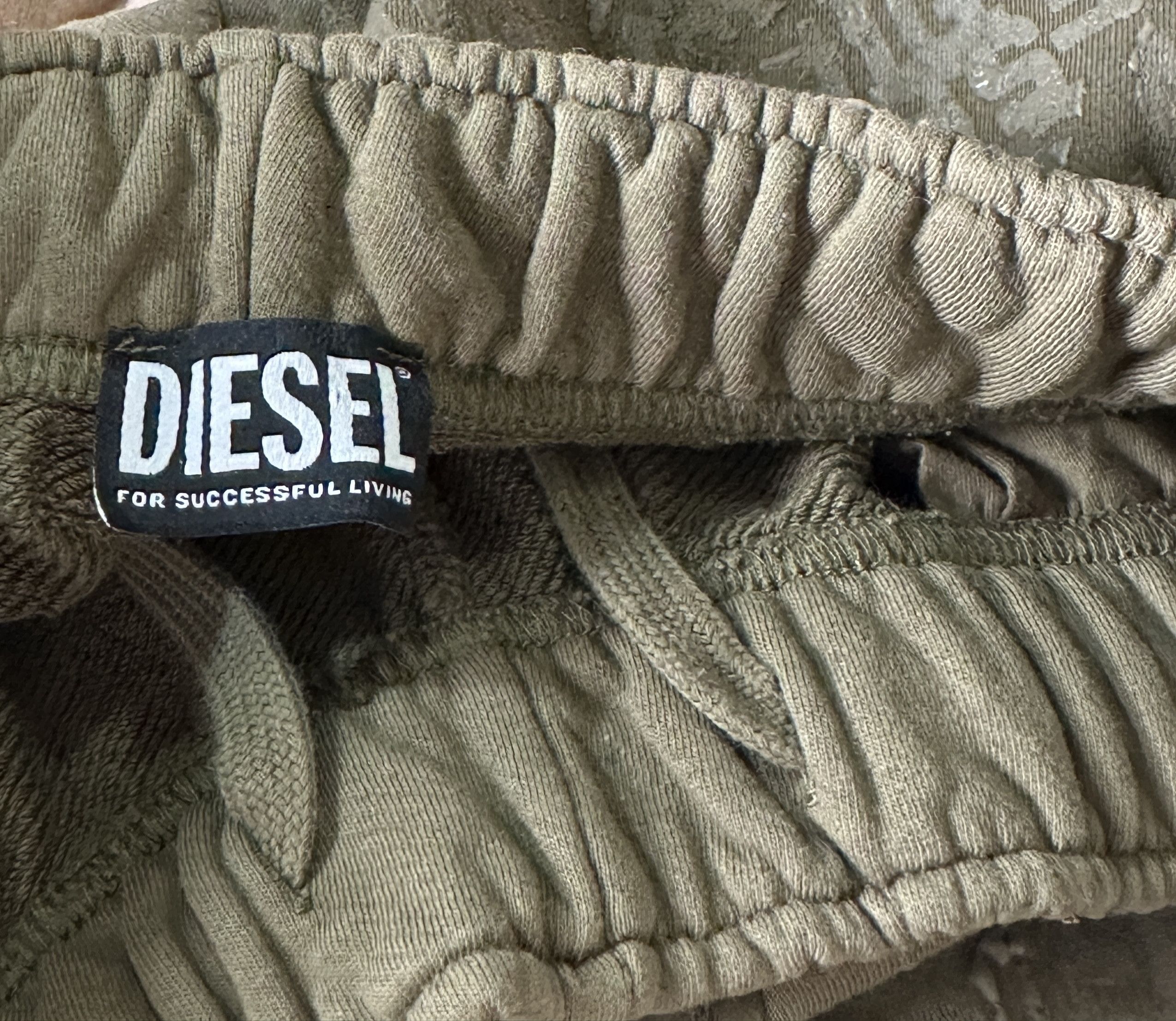 Diesel Green cotton shorts Size US 34 / EU 50 - 6 Thumbnail