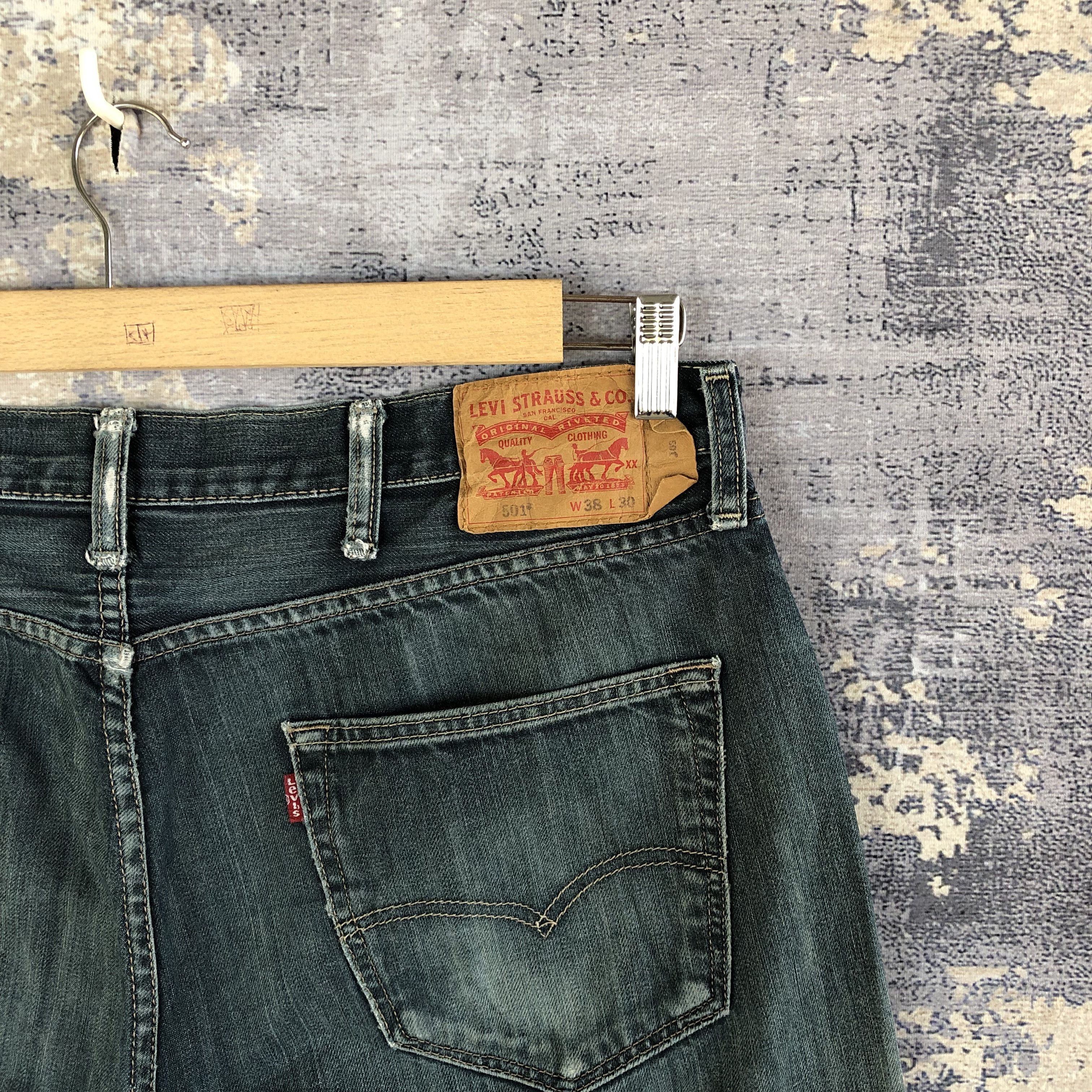 Levi's Vintage Y2K Levis 501 Faded Jeans Levi's Stonewash Denim Size US 38 / EU 54 - 5 Thumbnail