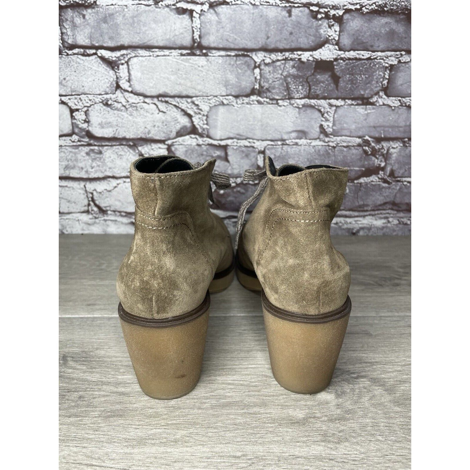 Other TONI PONS Winter Taupe Suede Ankle High Top Lace Heel Bootie Size US 10.5 / IT 40.5 - 4 Thumbnail