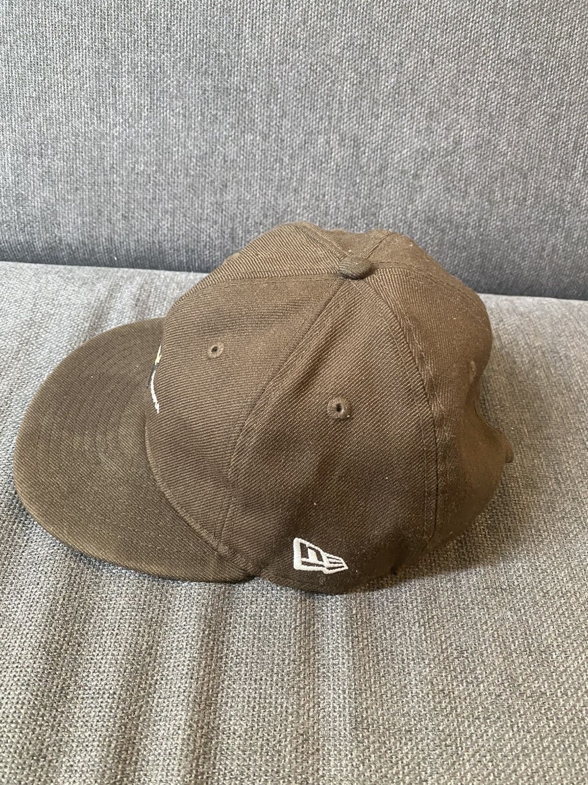 Japanese Brand × Jun Takahashi × Undercover UNDERCOVER X NEW ERA WELCOME TO DYSTOPIA CAP Size ONE SIZE - 3 Thumbnail